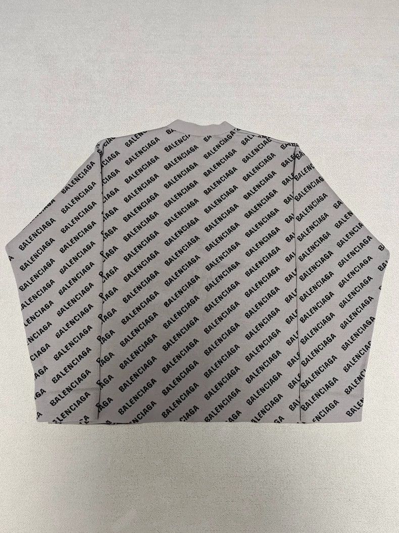 Balenciaga Balenciaga size 3 All-over alphabet knit sweater cardigan j Size US M / EU 48-50 / 2 - 2 Thumbnail