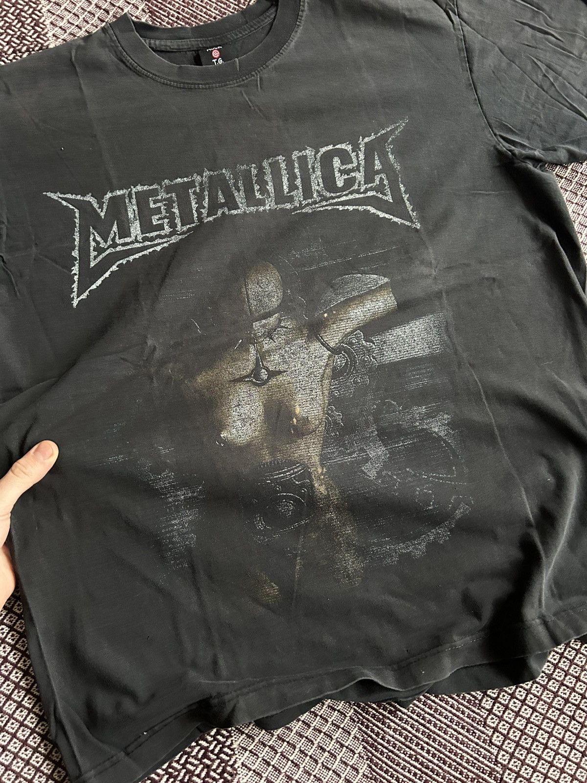 Band Tees Metallica Vintage Band Tees Rock T-shirt Unisex Distressed Size US XL / EU 56 / 4 - 4 Thumbnail