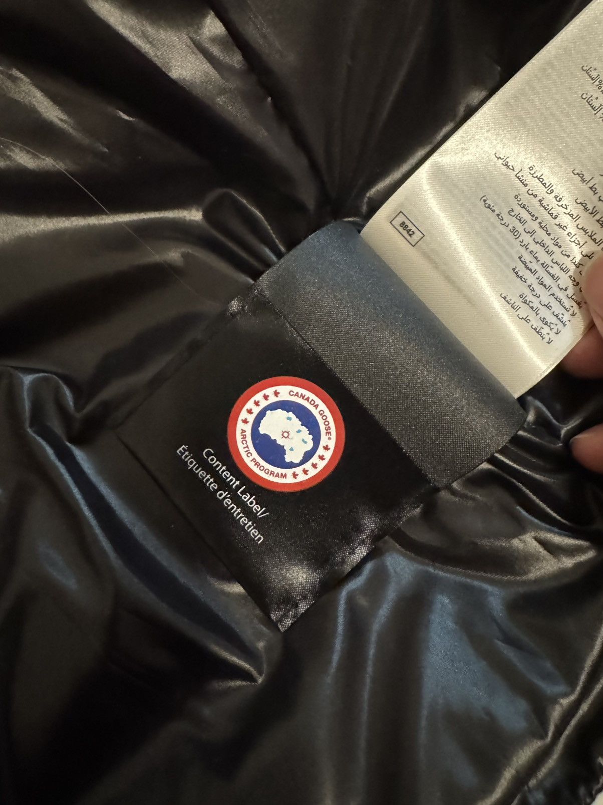 Canada Goose Canada Goose HyBridge Base Jacket Size US M / EU 48-50 / 2 - 12 Thumbnail