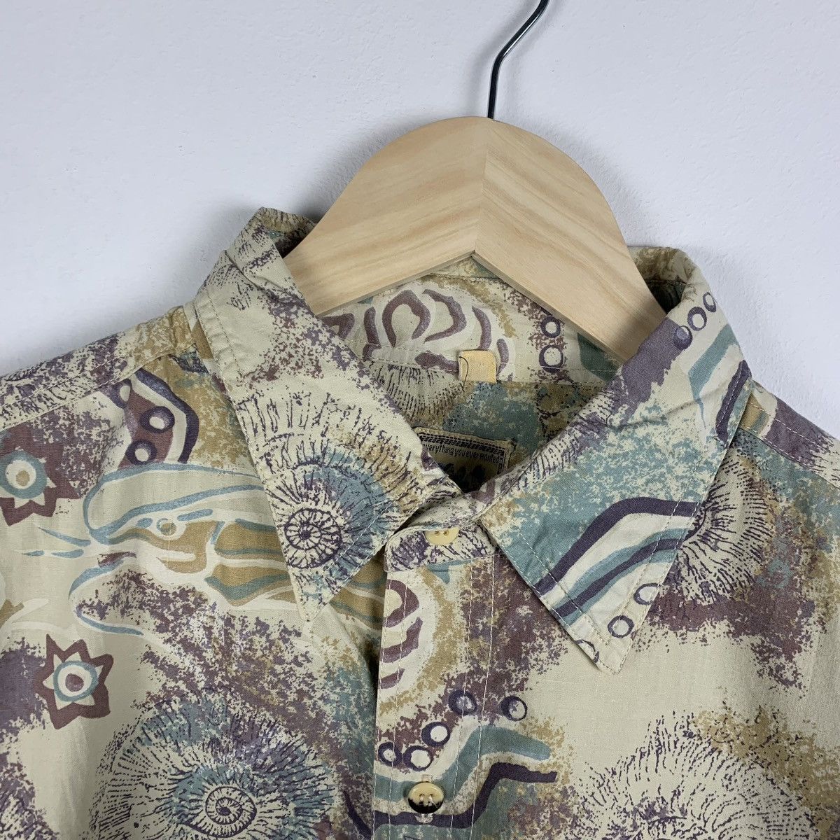Vintage Vintage Short Sleeve Shirt Top Men’s Size M Hawaiian Art Y2K Size US M / EU 48-50 / 2 - 7 Thumbnail