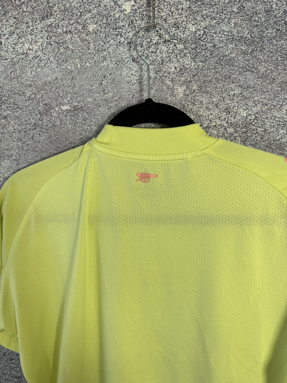 Adidas × Vintage Vintage Arsenal 2020 Adidas Pre match Jersey Blokcore S sz Size US S / EU 44-46 / 1 - 13 Thumbnail