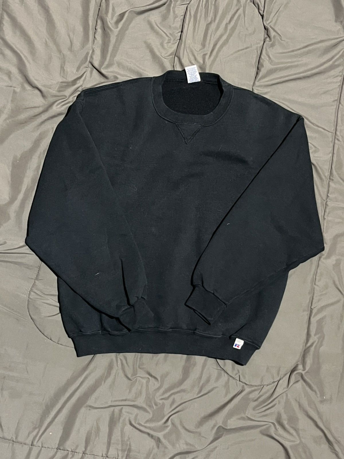 Black Russel Athletic Crewneck Sweatshirt