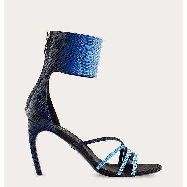 o1s1rm0924 Curved Heel Sandals in Navy/Blue