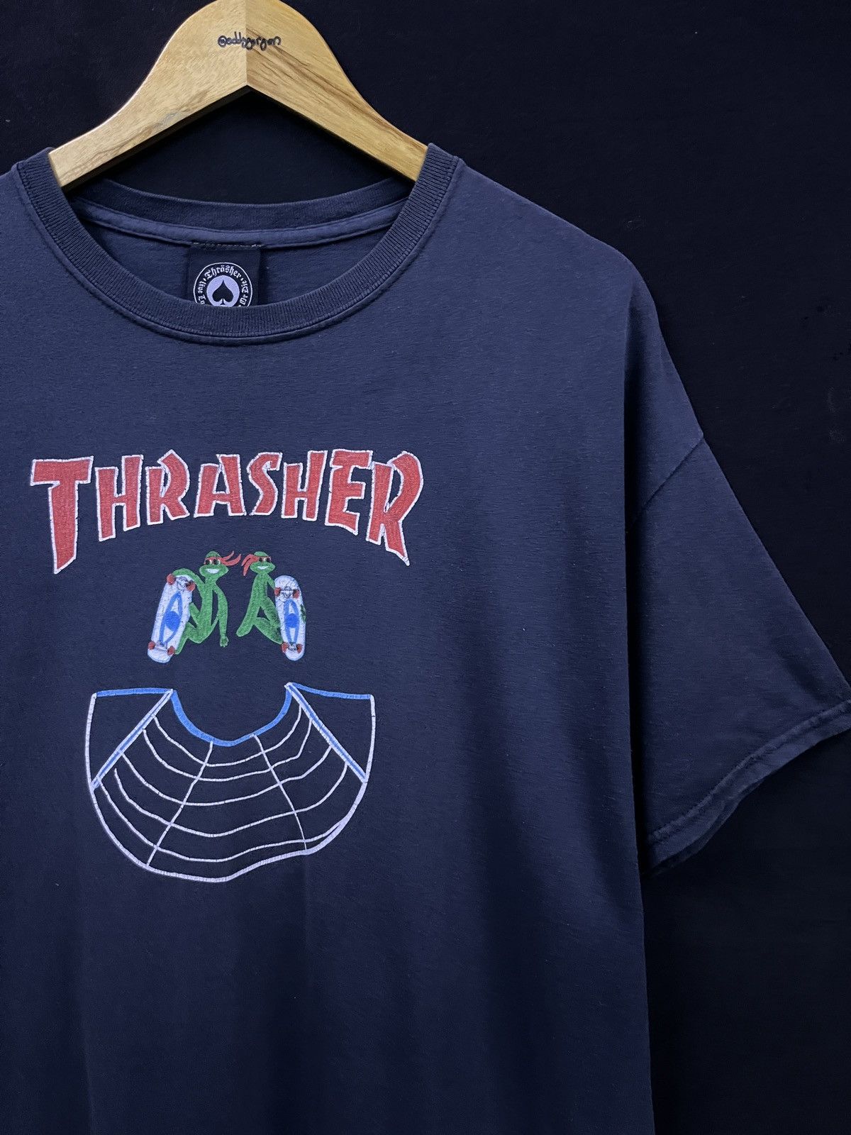 Alien Workshop × Thrasher VINTAGE TRASHER MAGAZINE PARODY NINJA TURTLE SKATE TSHIRT Size US XL / EU 56 / 4 - 2 Thumbnail