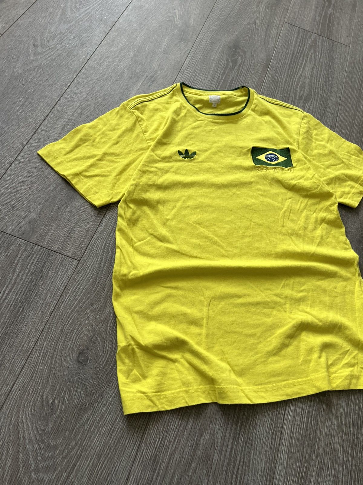 Adidas Vintage Adidas Brasil Football T-Shirt Football Soccer Size US M / EU 48-50 / 2 - 4 Thumbnail