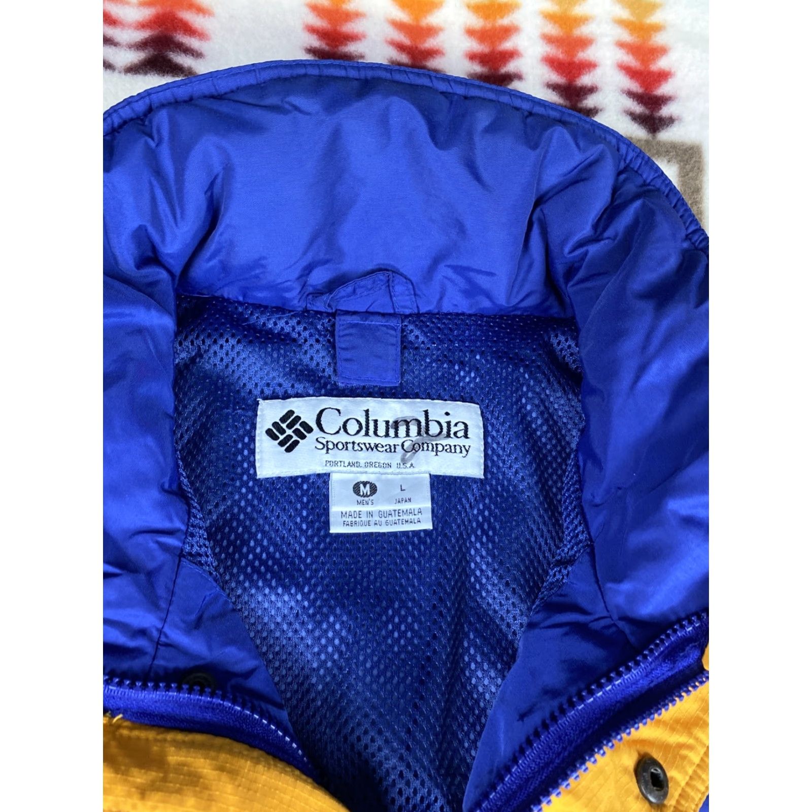 Vintage VINTAGE Columbia Windbreaker Jacket 90s Men M Black Chaos Size US M / EU 48-50 / 2 - 3 Thumbnail