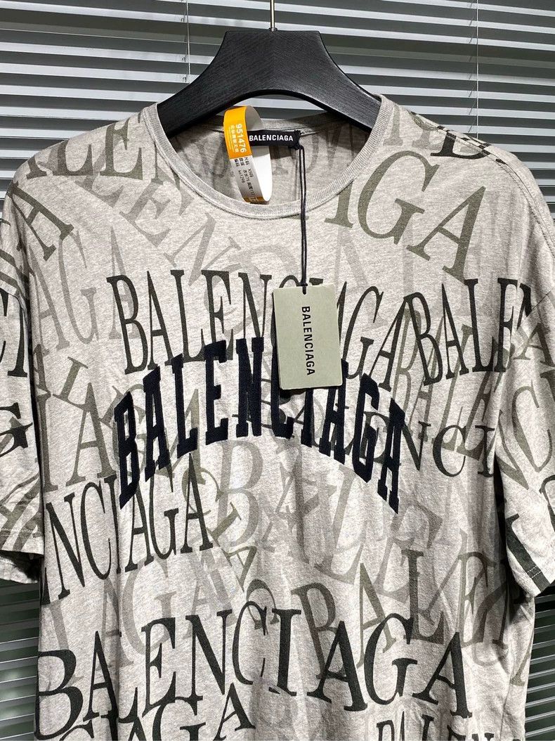 Balenciaga Balenciaga Make the old bullet screen logo short sleeves 25 Size US XS / EU 42 / 0 - 3 Thumbnail