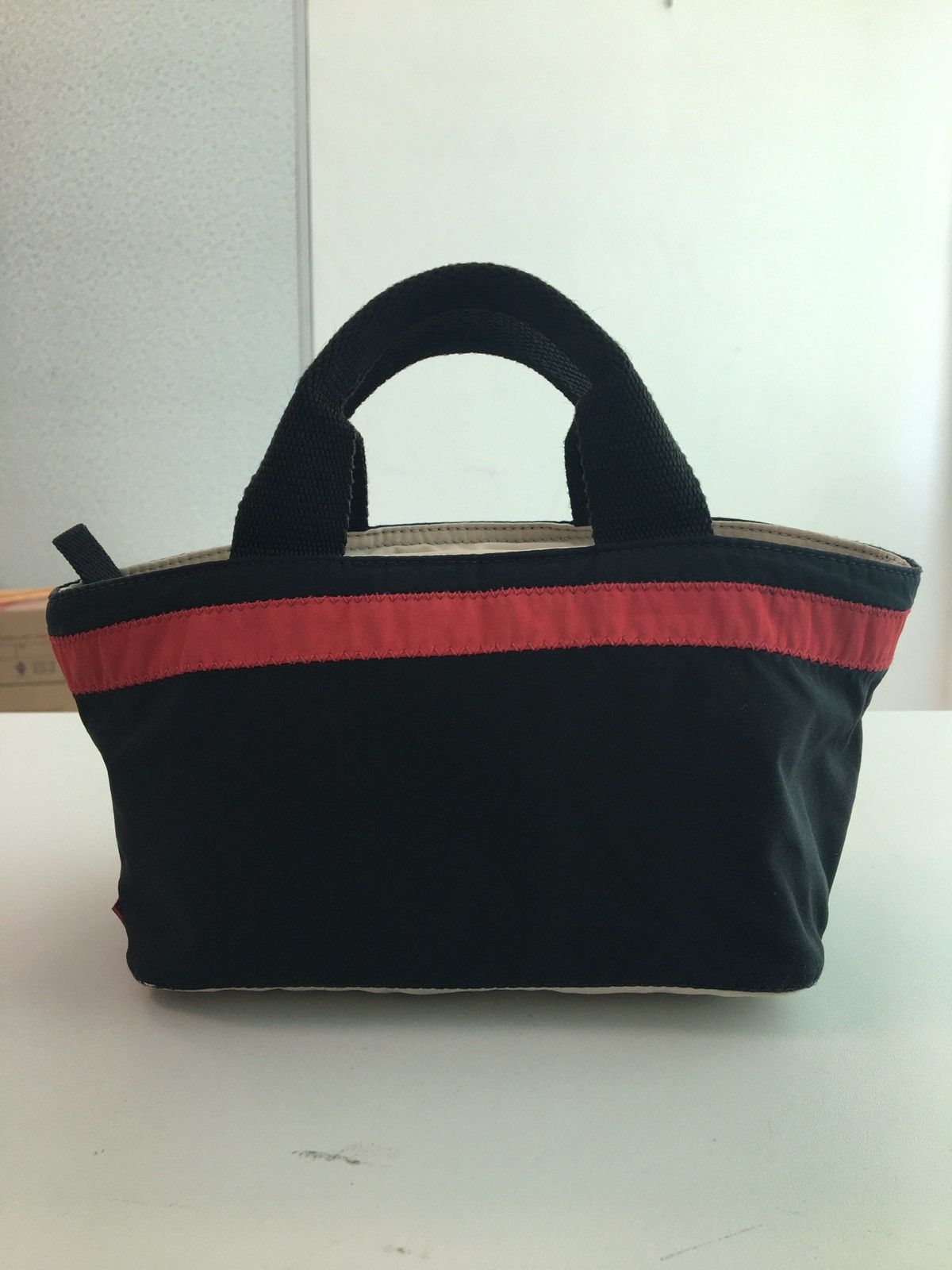 Prada × Vintage Vintage Prada Small Bag Size ONE SIZE - 1 Thumbnail