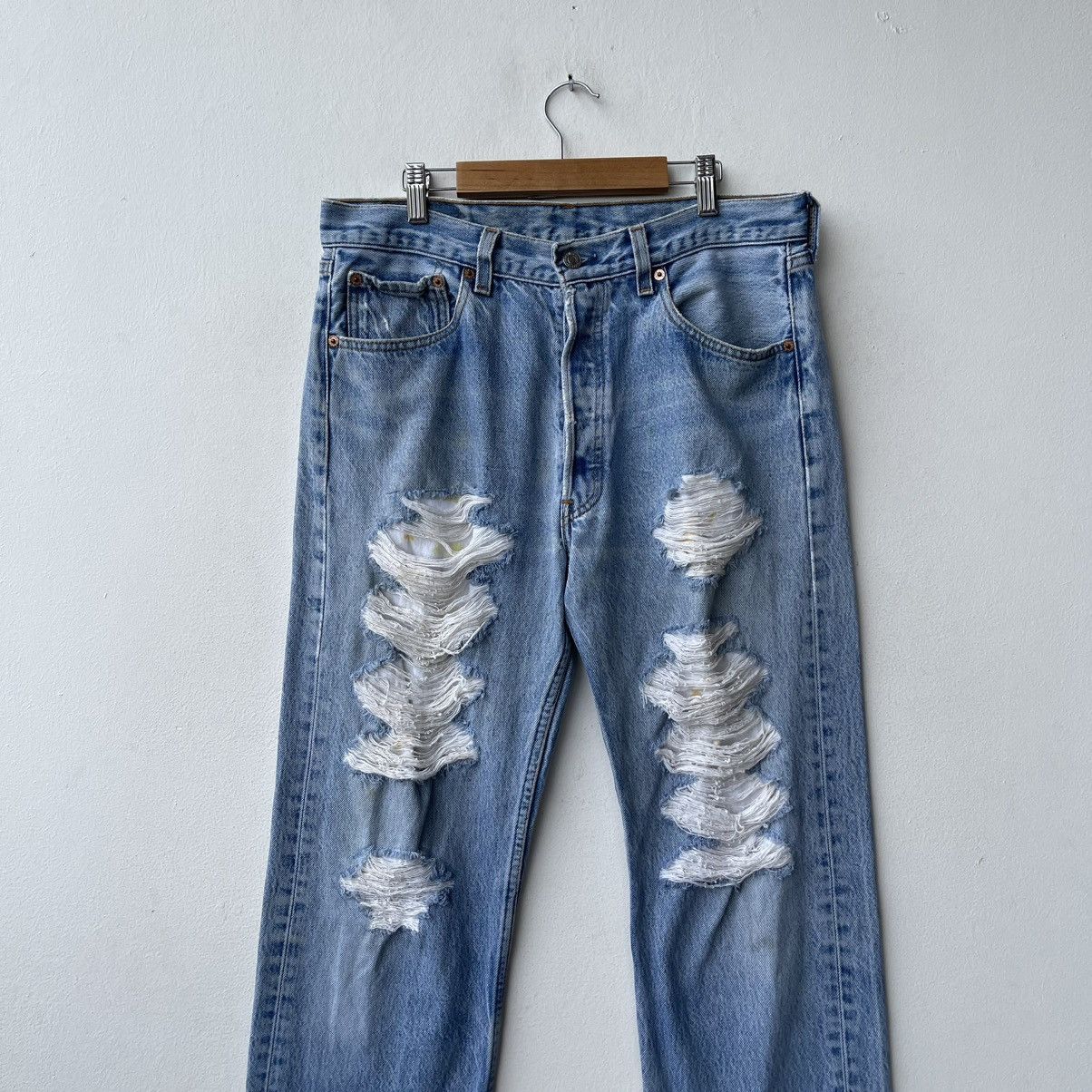 Levi's Vintage 90s Levi's 501XX USA - Thrashed Grunge Look Denim Size US 33 - 3 Thumbnail
