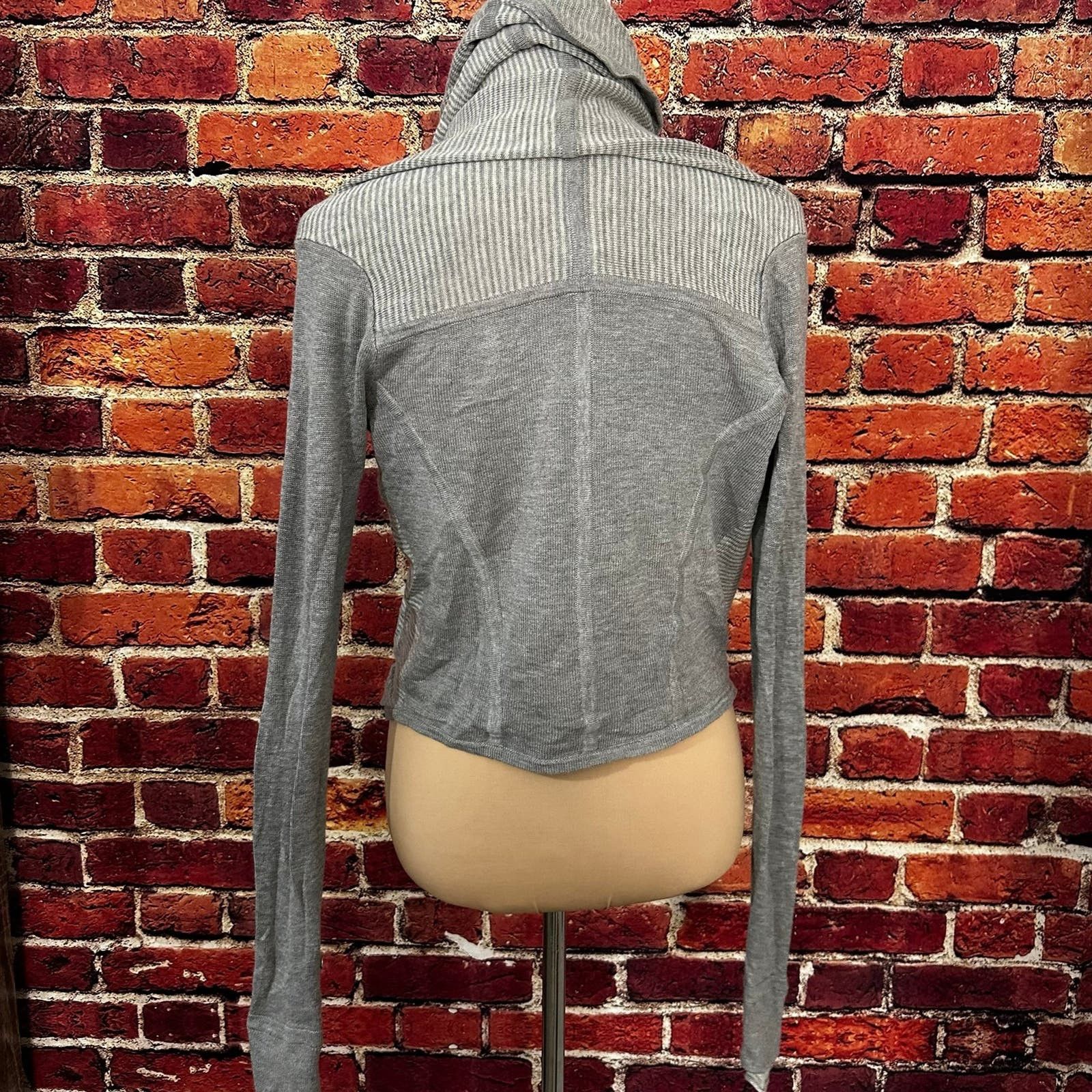 Lululemon LULULEMON Iconic Wrap Sweater Heathered Size S / US 4 / IT 40 - 5 Thumbnail