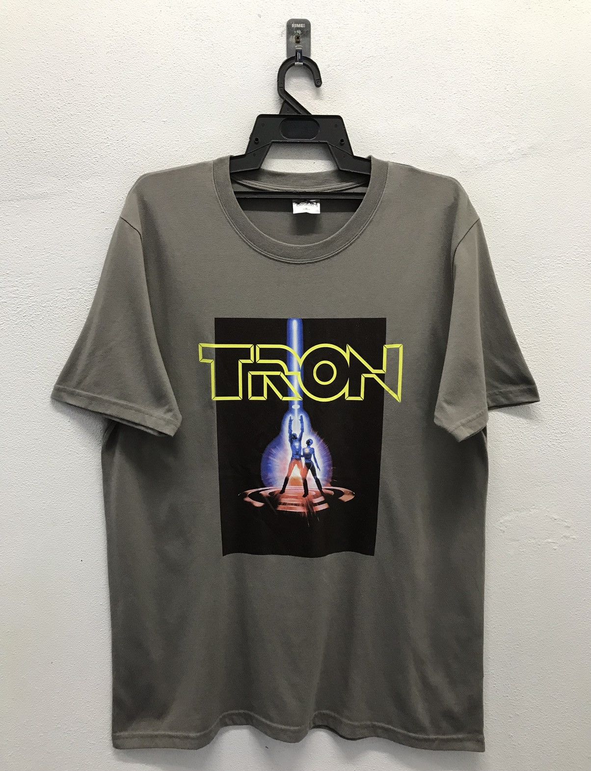 Disney × GU × Vintage Vintage GU Disney Tron Shirt Size US XL / EU 56 / 4 - 1 Thumbnail