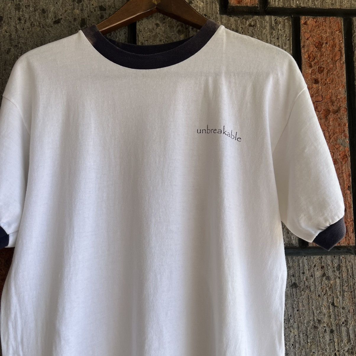 Vintage VTG 2000 Y2K Unbreakable Movie Tee Shirt Glass Sixth Sense Size US L / EU 52-54 / 3 - 10 Thumbnail