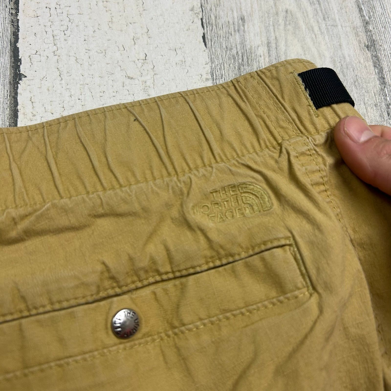 The North Face The North Face Shorts Tan Ripstop Cargo Size US 36 / EU 52 - 5 Thumbnail