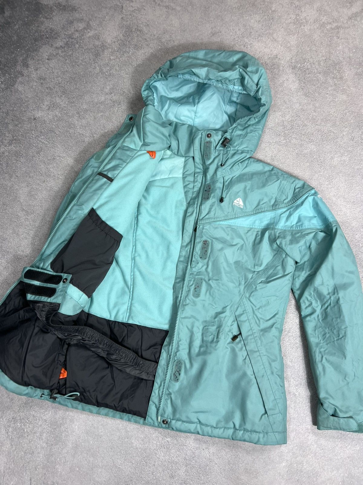 Nike ACG VTG Nike ACG Waterproof Windbreaker Ski Panelled Gorpcore Size US M / EU 48-50 / 2 - 7 Thumbnail
