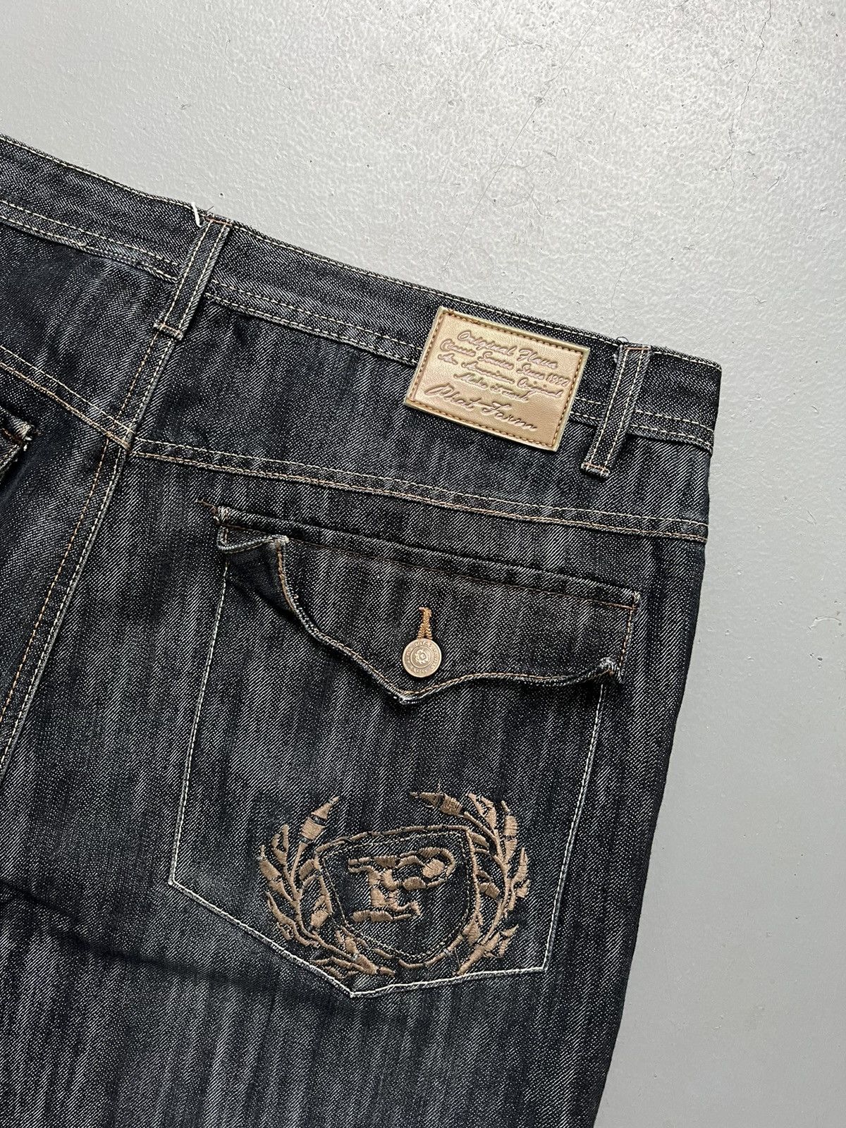 Japanese Brand × Vintage Vintage Y2K Phat farm black denim shiny baggy jeans Size US 36 / EU 52 - 3 Thumbnail
