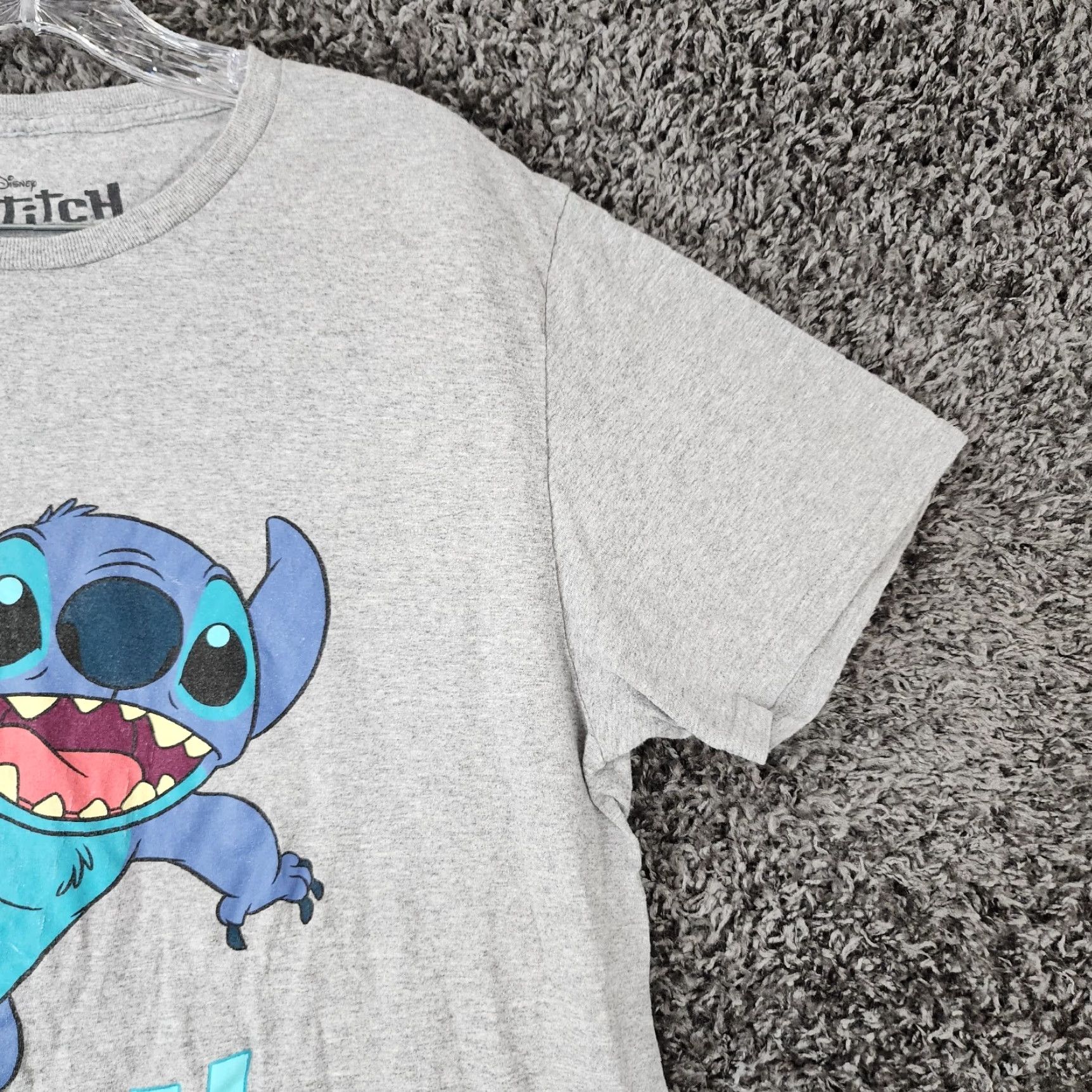 Disney DISNEY Stitch Graphic Tee Short Sleeve Gray Size L Womens LILO AND STITCH Size 36" / US 14 / IT 50 - 3 Thumbnail