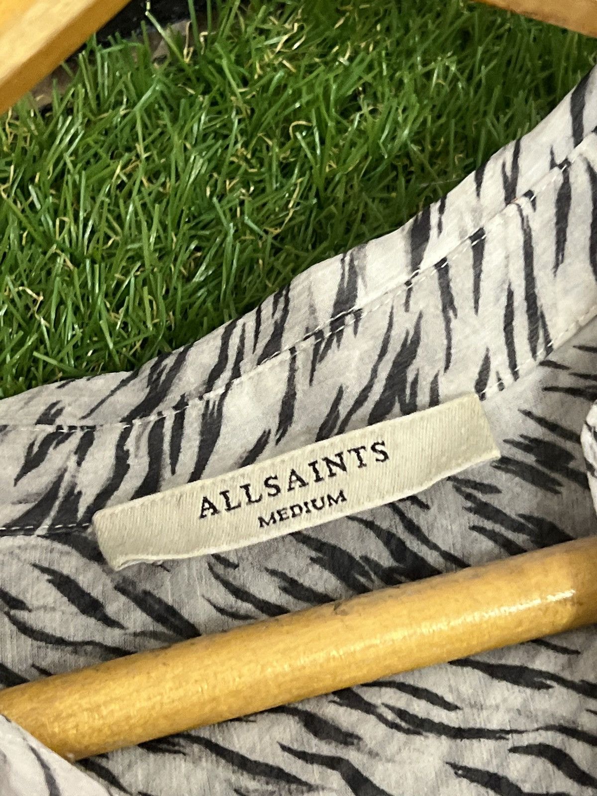 Allsaints Allsaints Zebra Printed Hawaiian Shirt Size M / US 6-8 / IT 42-44 - 7 Thumbnail