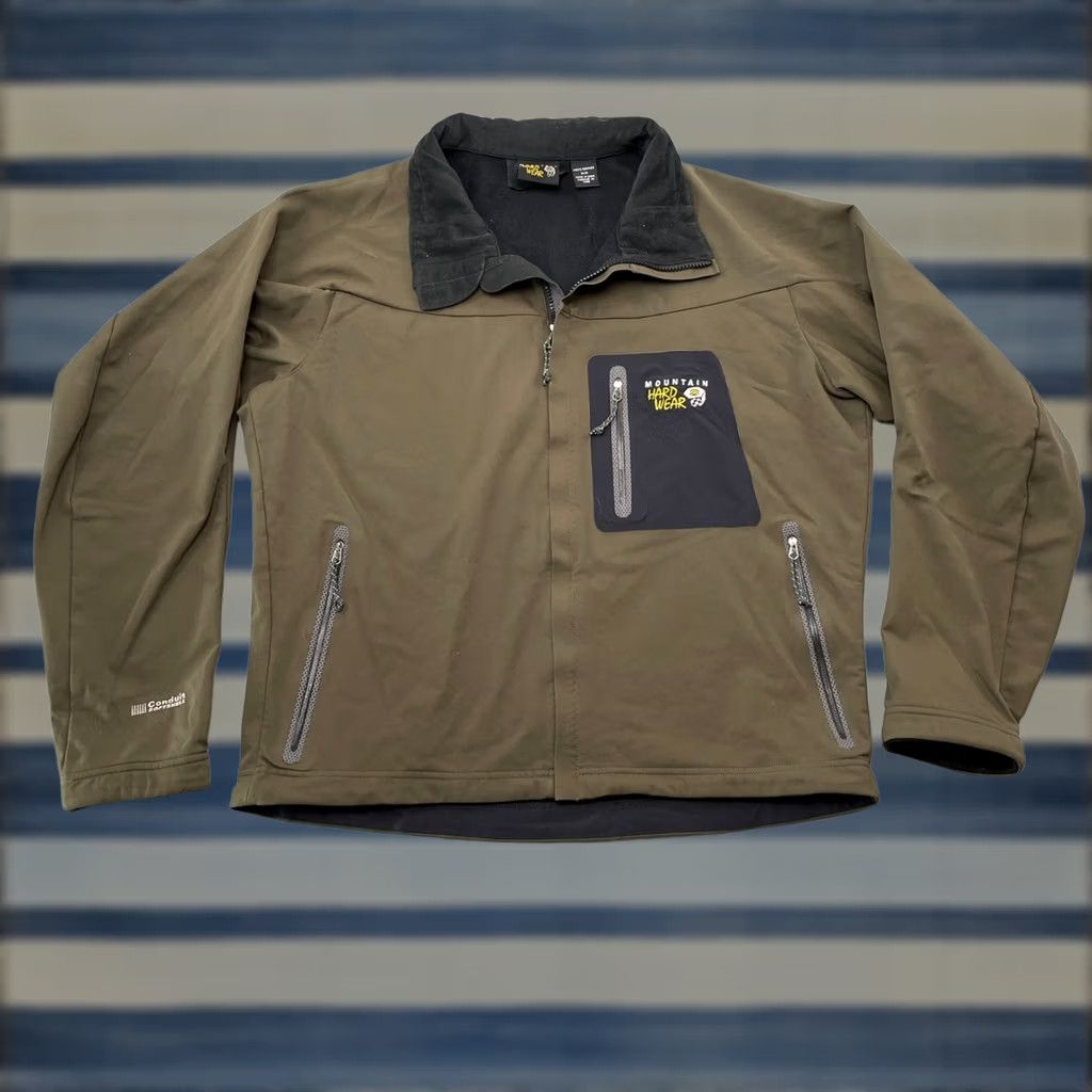 Mountain Hardwear × Streetwear Mountain Hardwear Conduit Softshell