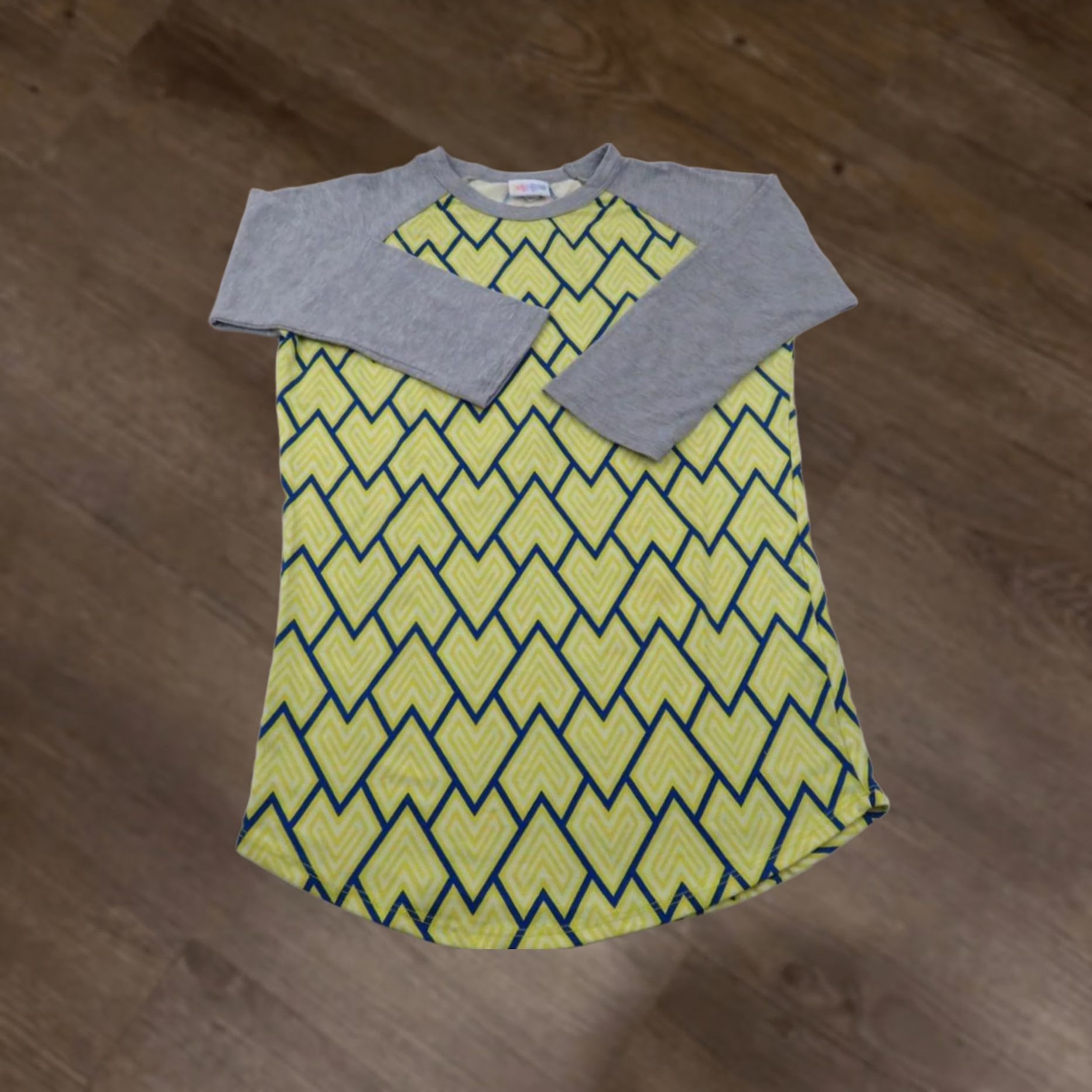Vintage LuLaRoe Shirt Womens XS Yellow Randy Size Baseball Tee Sleeve Tops Women Gray Size XS / US 0-2 / IT 36-38 - 1 Thumbnail