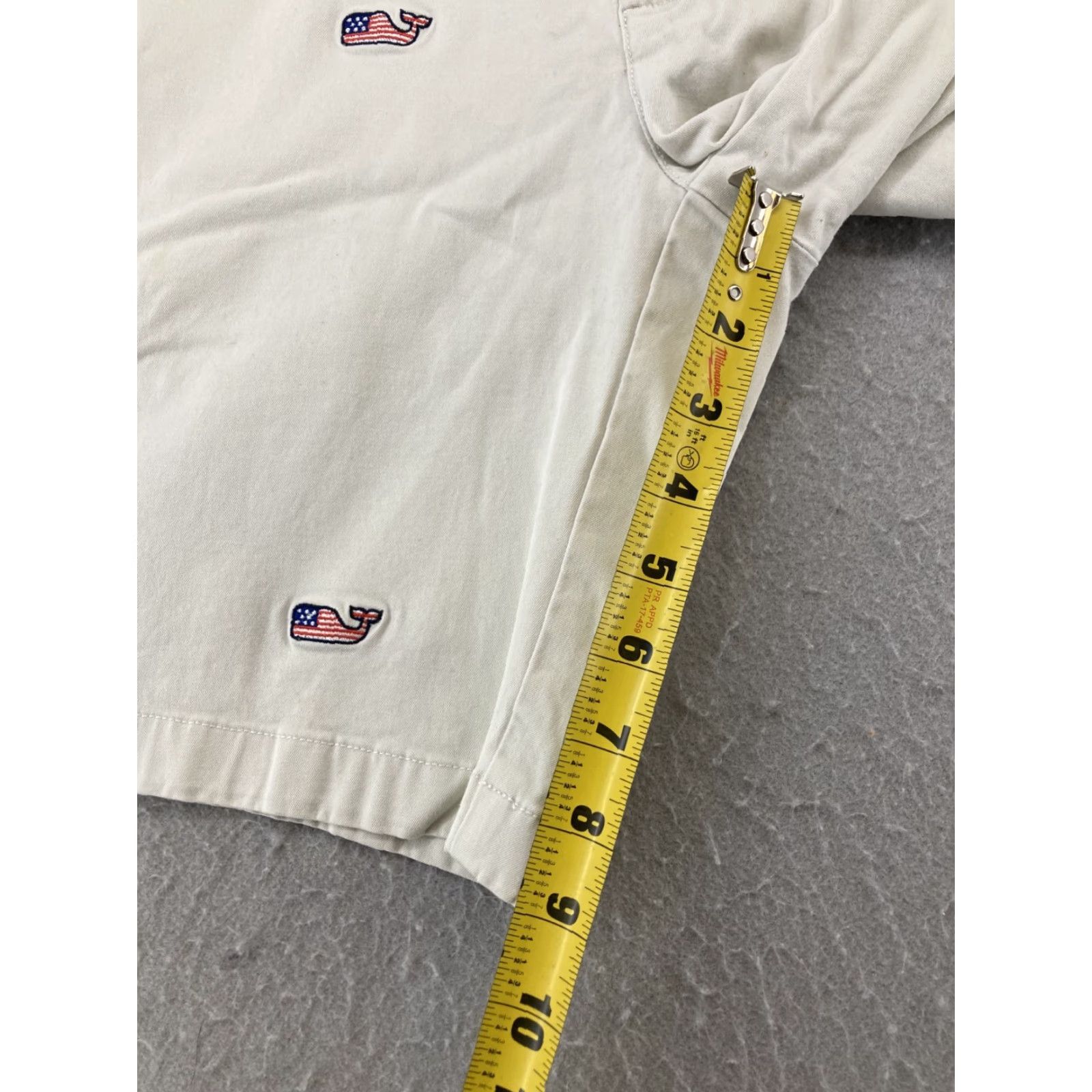 Vineyard Vines Vineyard Vines Shorts Men 32 Khaki American Flag Whale Embroidered Casual Summer Fashion Size US 32 / EU 48 - 5 Thumbnail