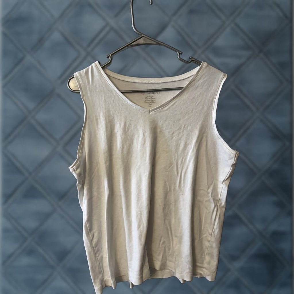 Vintage Chicos Shirt Womens Cotton Tank Sleeveless Round Neck White 3 80s 90s Classic Casual Party/Cocktail Workwear Mens Womens Girls Boys Size XS / US 0-2 / IT 36-38 - 1 Thumbnail