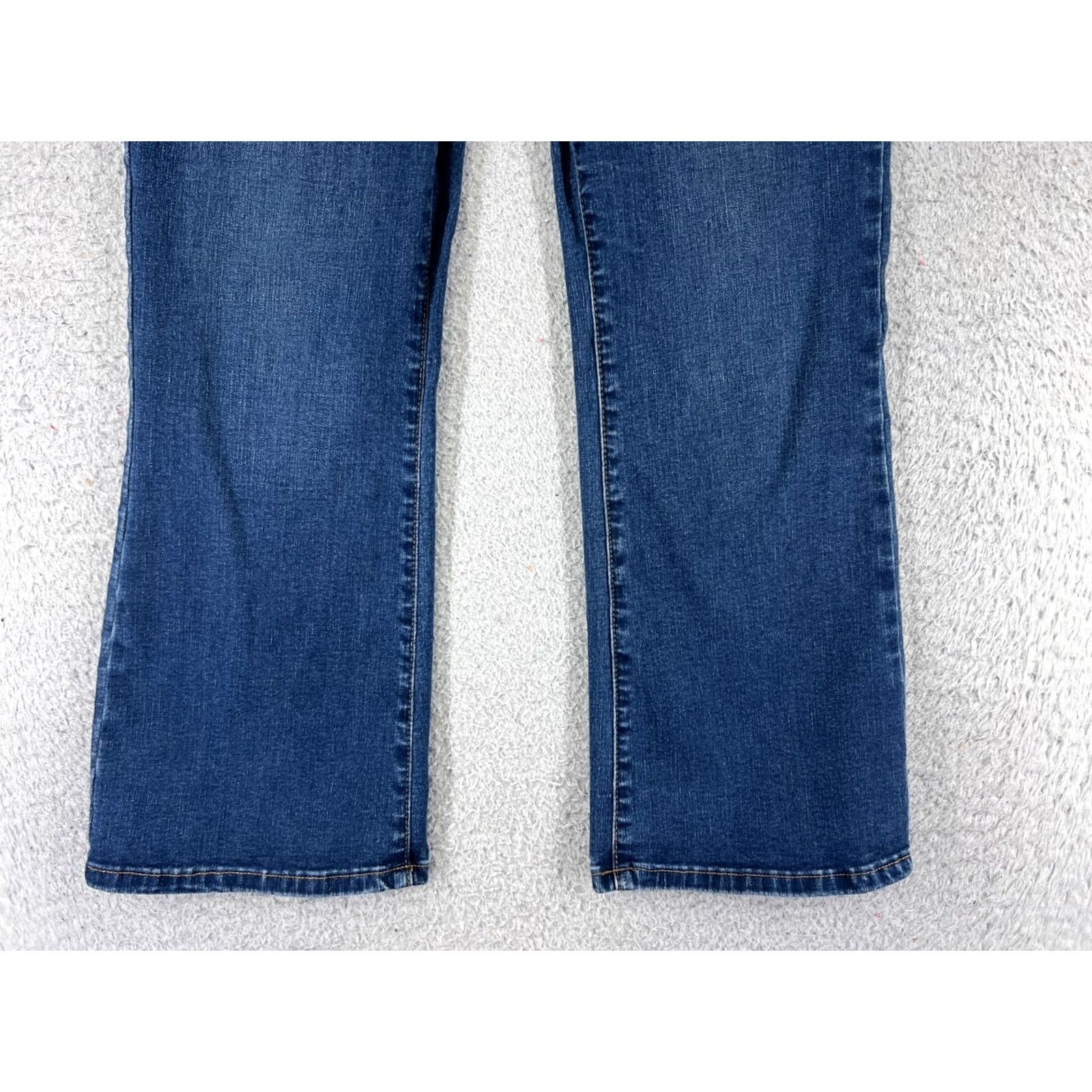 Free People Free People Jeans Womens 29 Blue Denim Flared Pull On 29x24 Distressed Stretch Pocket 5-Pocket Regular Cotton Blend Size 29" - 2 Thumbnail