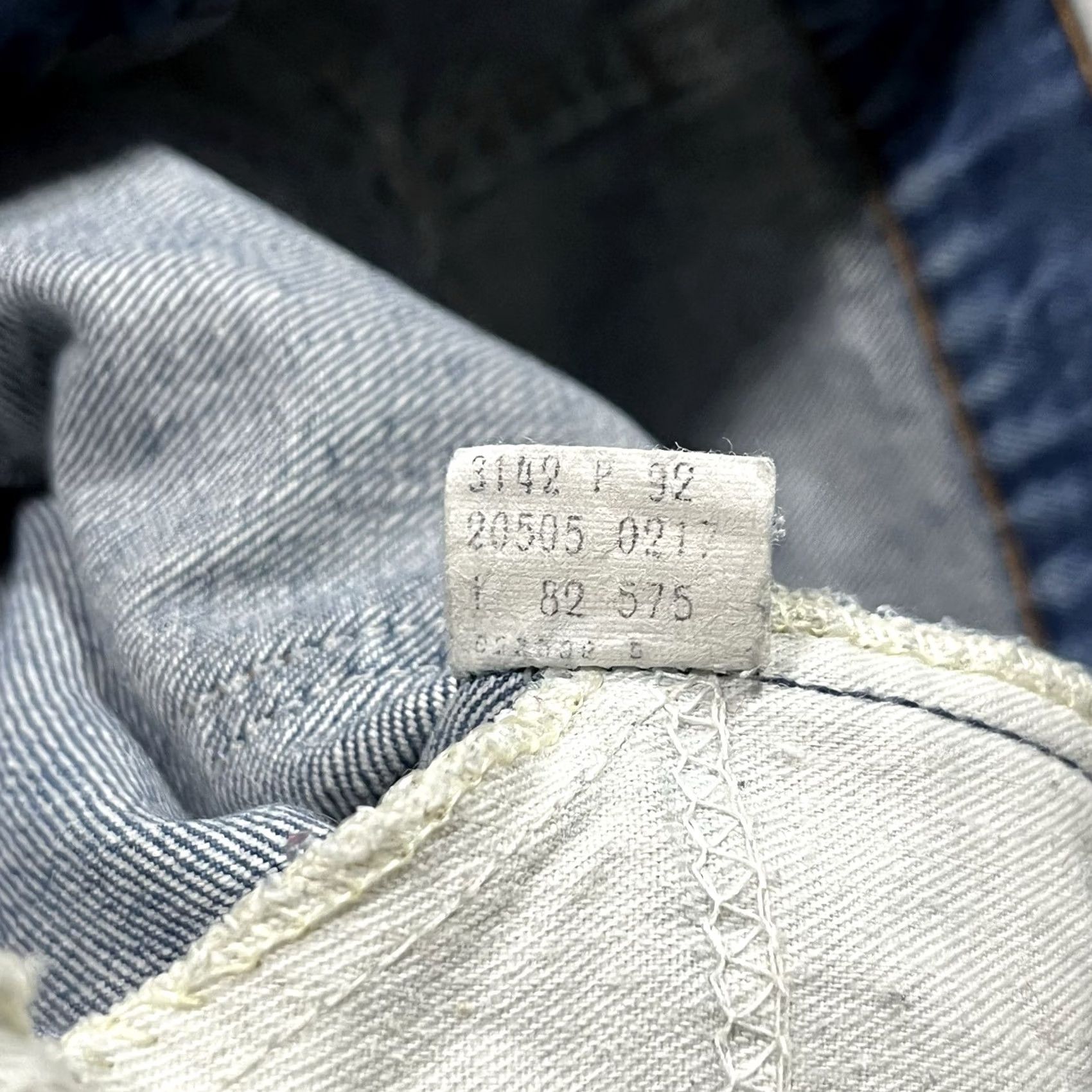 Levi's VINTAGE Levi's 505 Jeans Mens 36x30 Blue Denim 80s USA Hipster Retro Rock Cowboy Grunge 5-Pocket Mens Regular Jeans Size US 36 / EU 52 - 4 Thumbnail