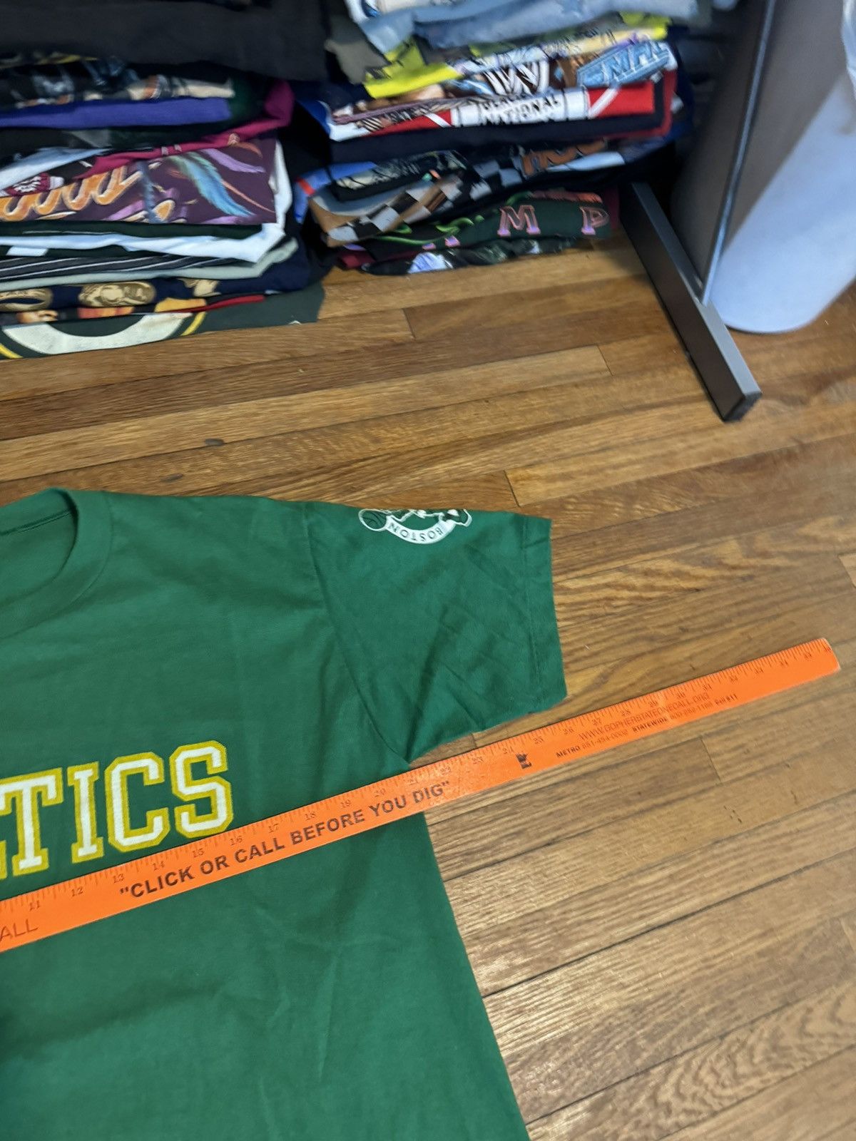 Vintage Vintage Boston Celtics Shirt Size US XL / EU 56 / 4 - 7 Thumbnail