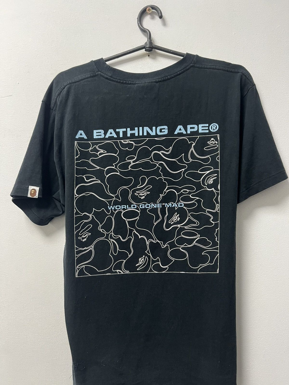 Bape Aape by a bathing ape BAPE big logo t shirt vintage Size US M / EU 48-50 / 2 - 2 Thumbnail