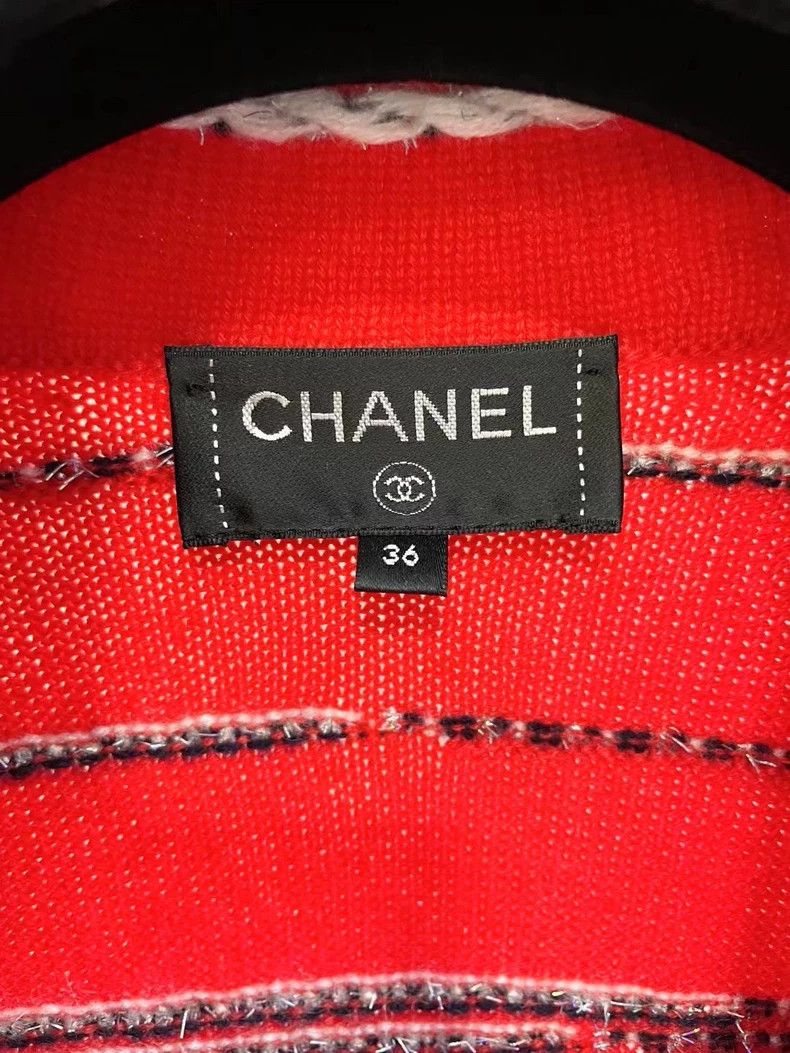 Chanel Chanel Cashmere knitted cardigan jacket Nextarrow-2505 Size XS / US 0-2 / IT 36-38 - 2 Thumbnail