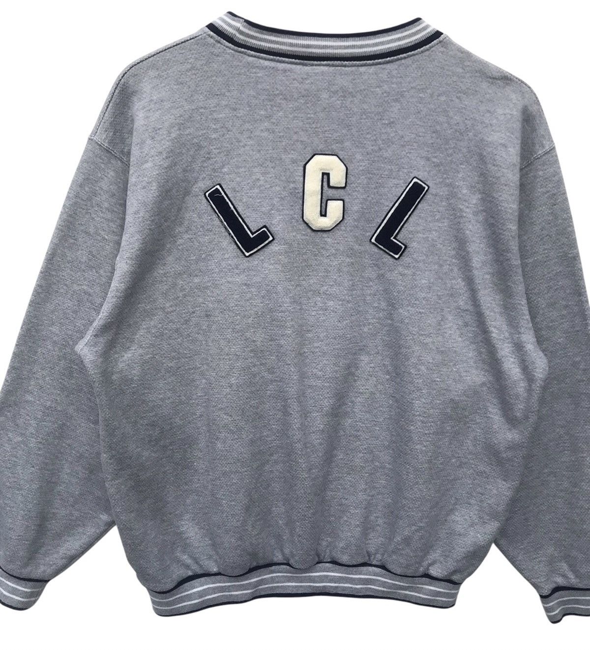 Lacoste Stains Lacoste Spellout Sweatshirt Pullover Size US M / EU 48-50 / 2 - 12 Thumbnail