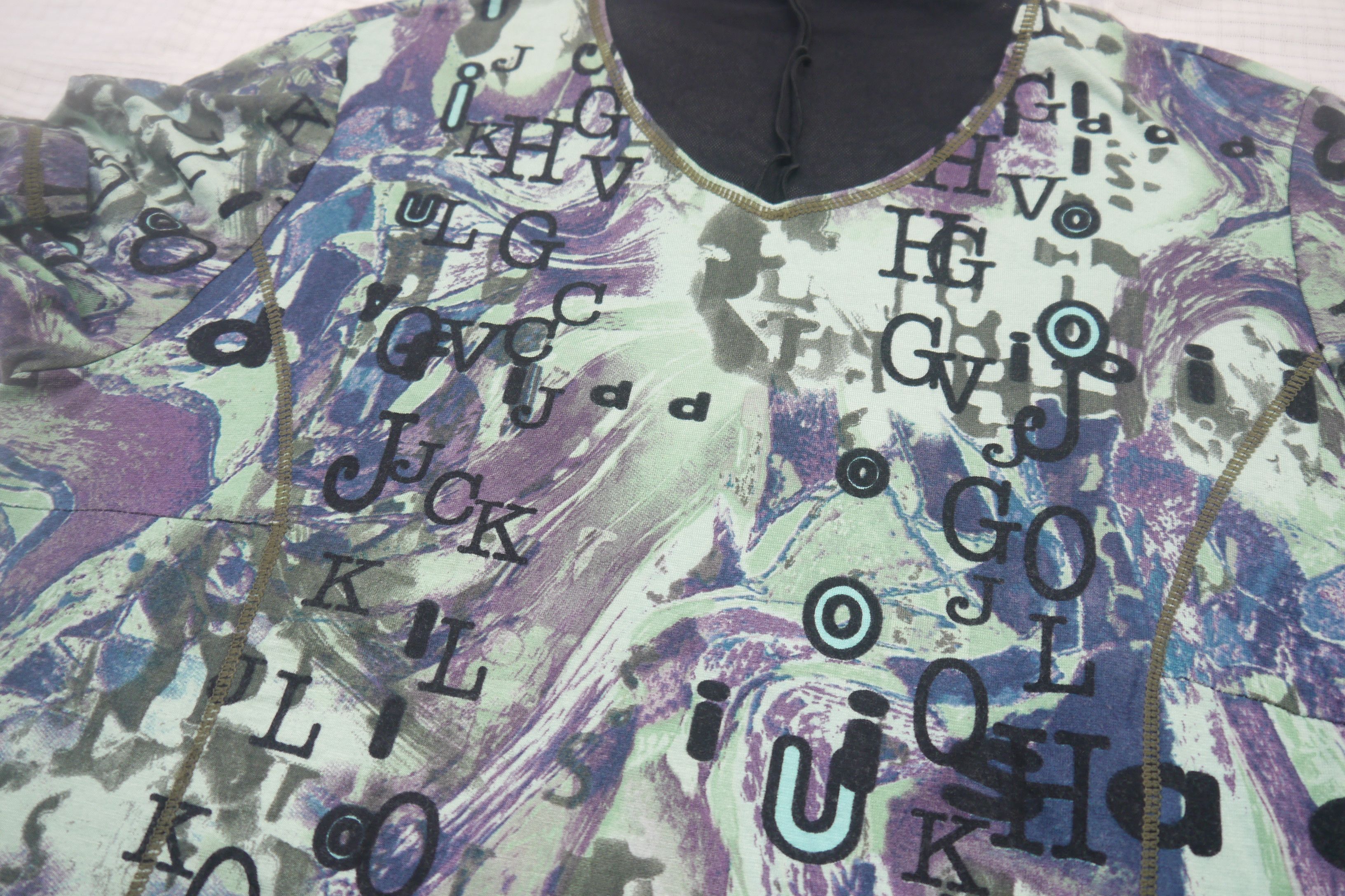 Japanese Brand (S447) Chamois V Y2K Letter Printed Mesh Neck Blouse 42 Size M / US 6-8 / IT 42-44 - 4 Thumbnail
