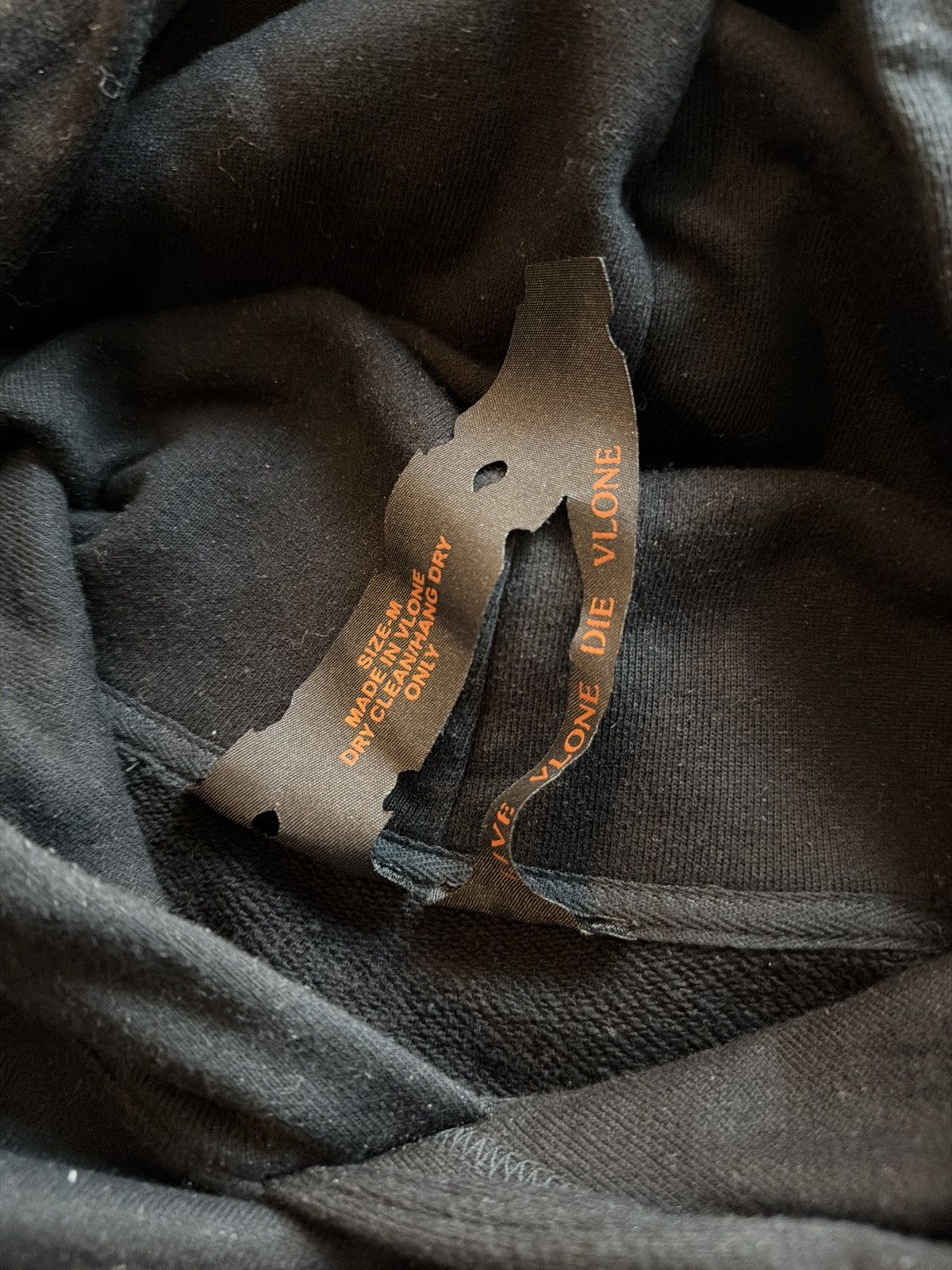Vlone Vlone OG Staple Black & Red Hoodie Size US M / EU 48-50 / 2 - 3 Thumbnail