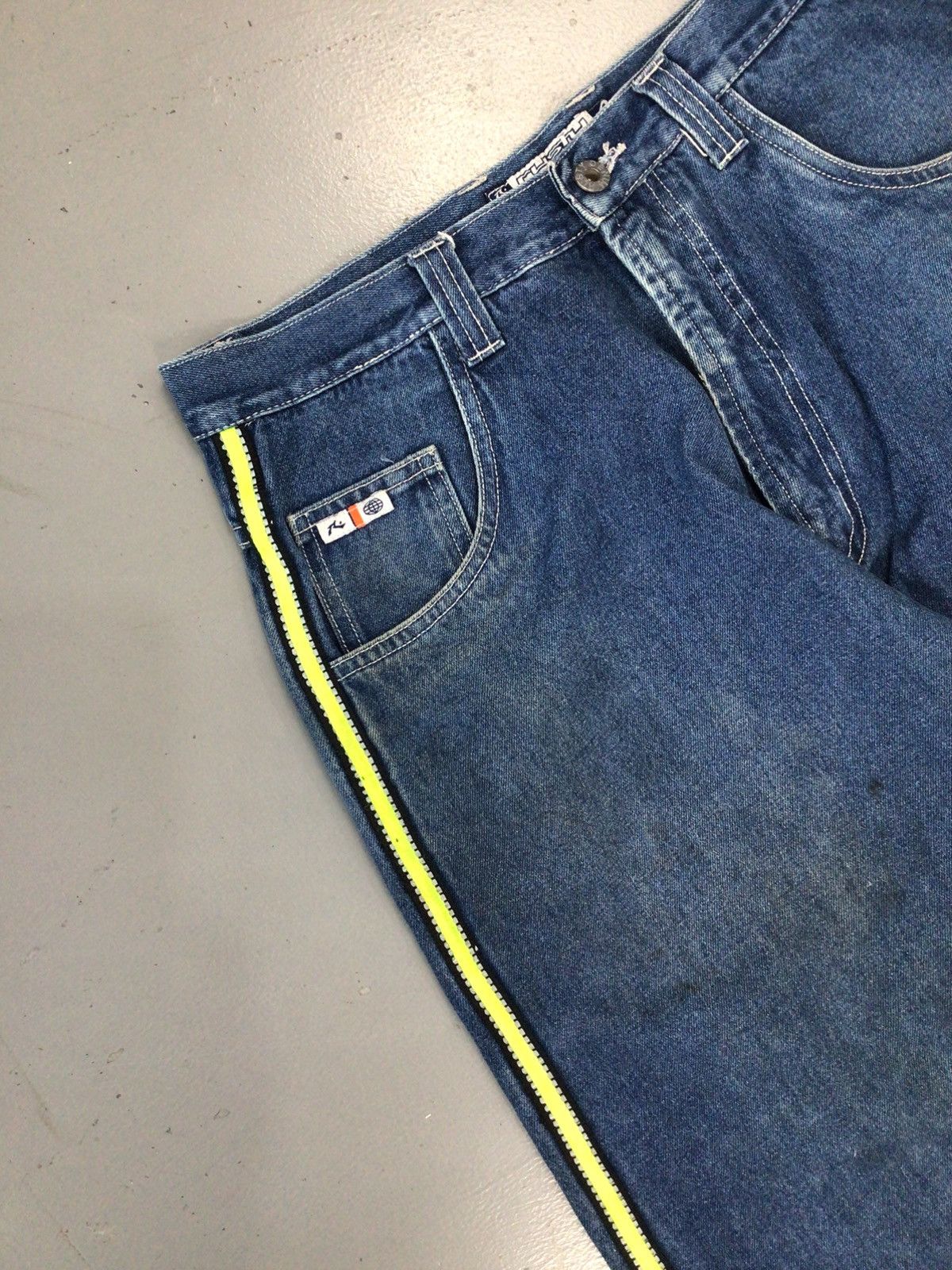 Rusty × Vintage Vintage rusty big pockets SpellOut straight fit denim pants Size US 30 / EU 46 - 3 Thumbnail