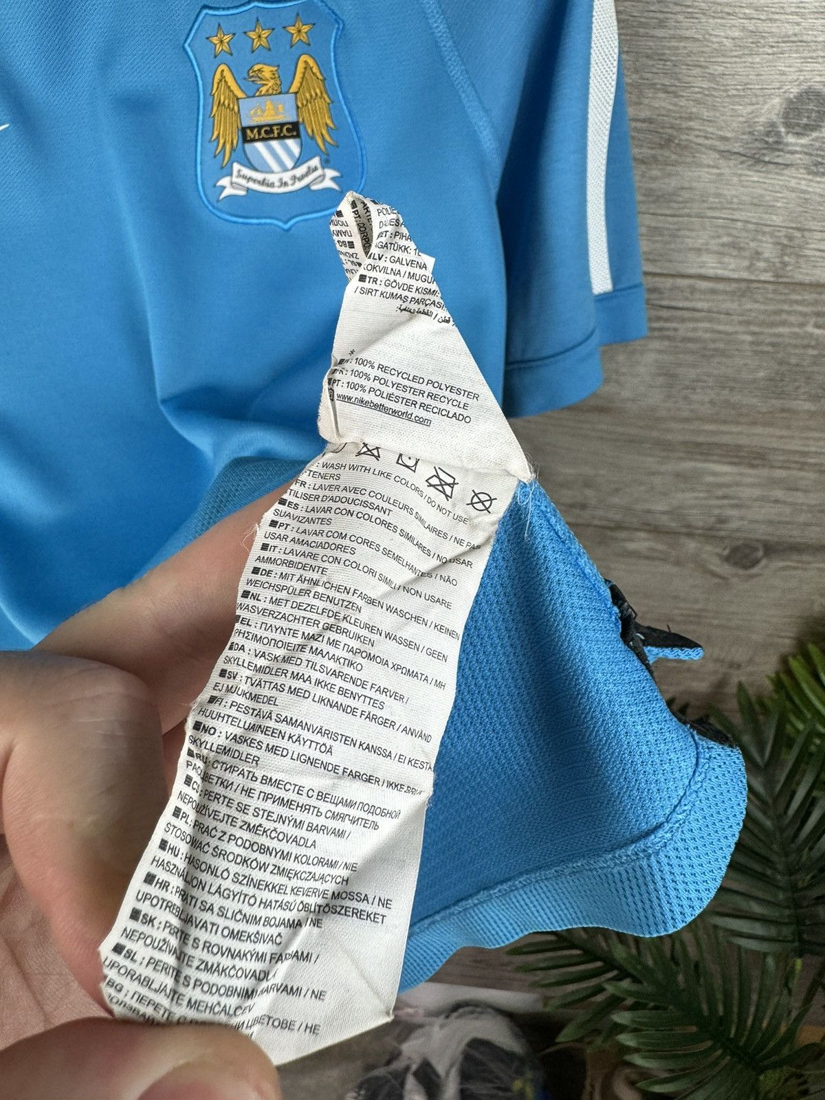 Nike NIKE MANCHESTER CITY 2014/2015 FOOTBALL SOCCER JERSEY SIZE M Size US M / EU 48-50 / 2 - 6 Thumbnail