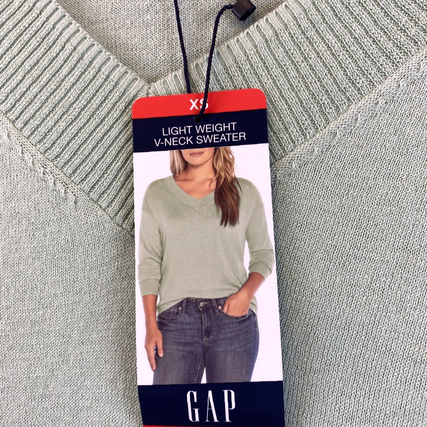 Gap GAP Women's Lightweight Sweater, Long-Sleeve V-Neck Cotton-Blend Sweater /83-46 Size XS / US 0-2 / IT 36-38 - 6 Thumbnail