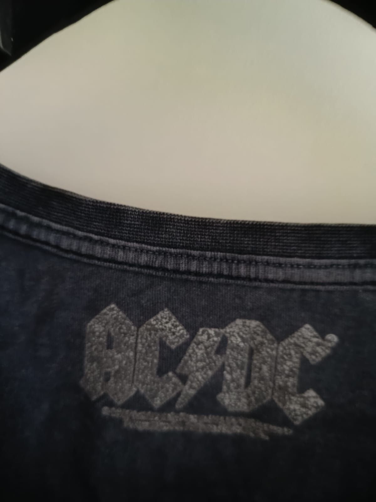 AC/DC × Vintage Rock T-shirt AC/DC Tour 1979 World Size US L / EU 52-54 / 3 - 10 Thumbnail