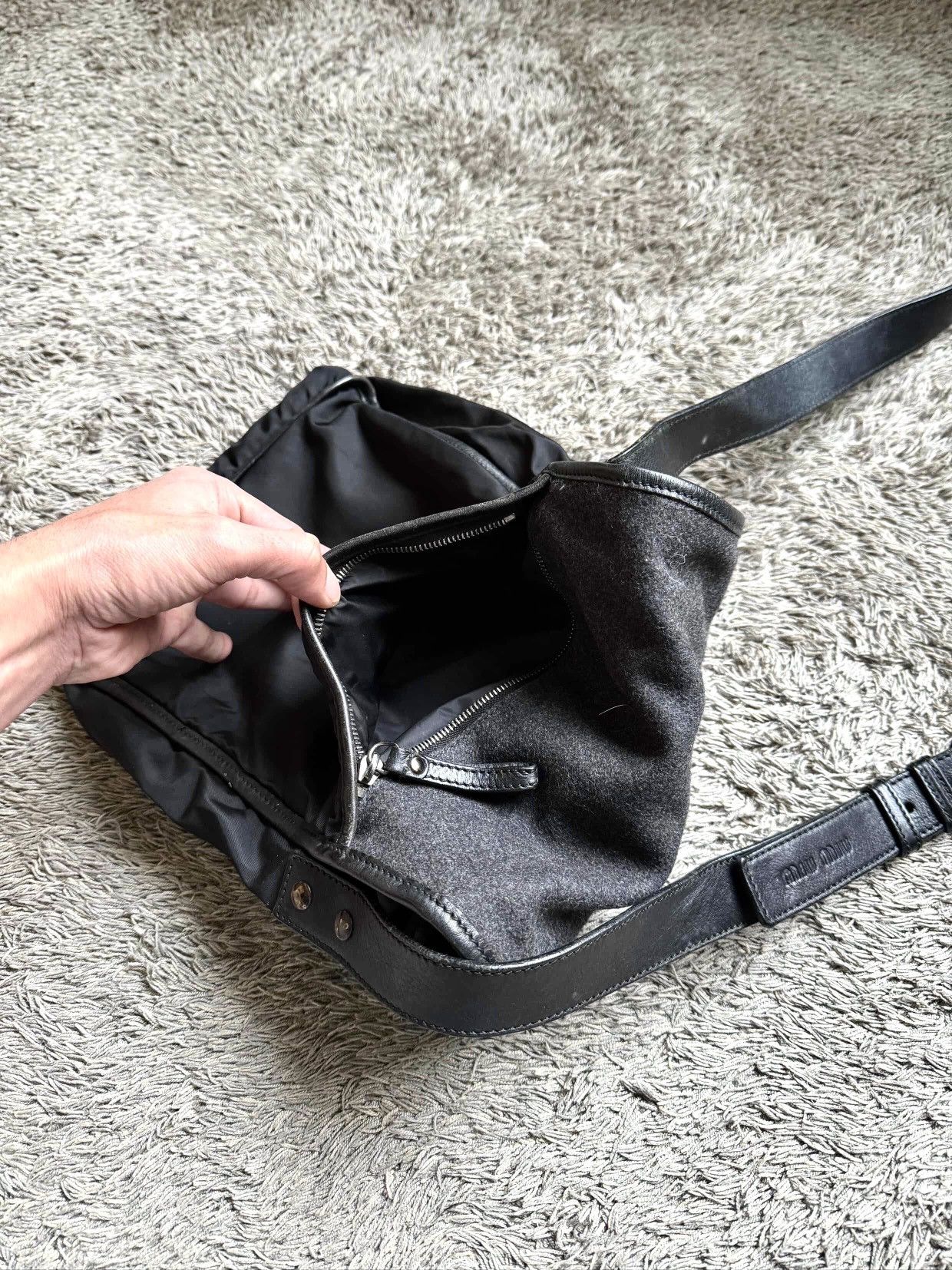 Miu Miu MIU MIU CROSS BODY MESSENGER SHOULDER BAG Size ONE SIZE - 18 Thumbnail
