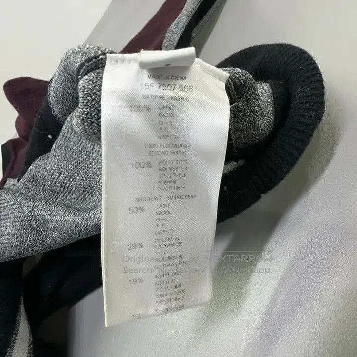 Givenchy Givenchy Unisex Single-Breasted Wool Knit Sweater. Size US S / EU 44-46 / 1 - 2 Thumbnail