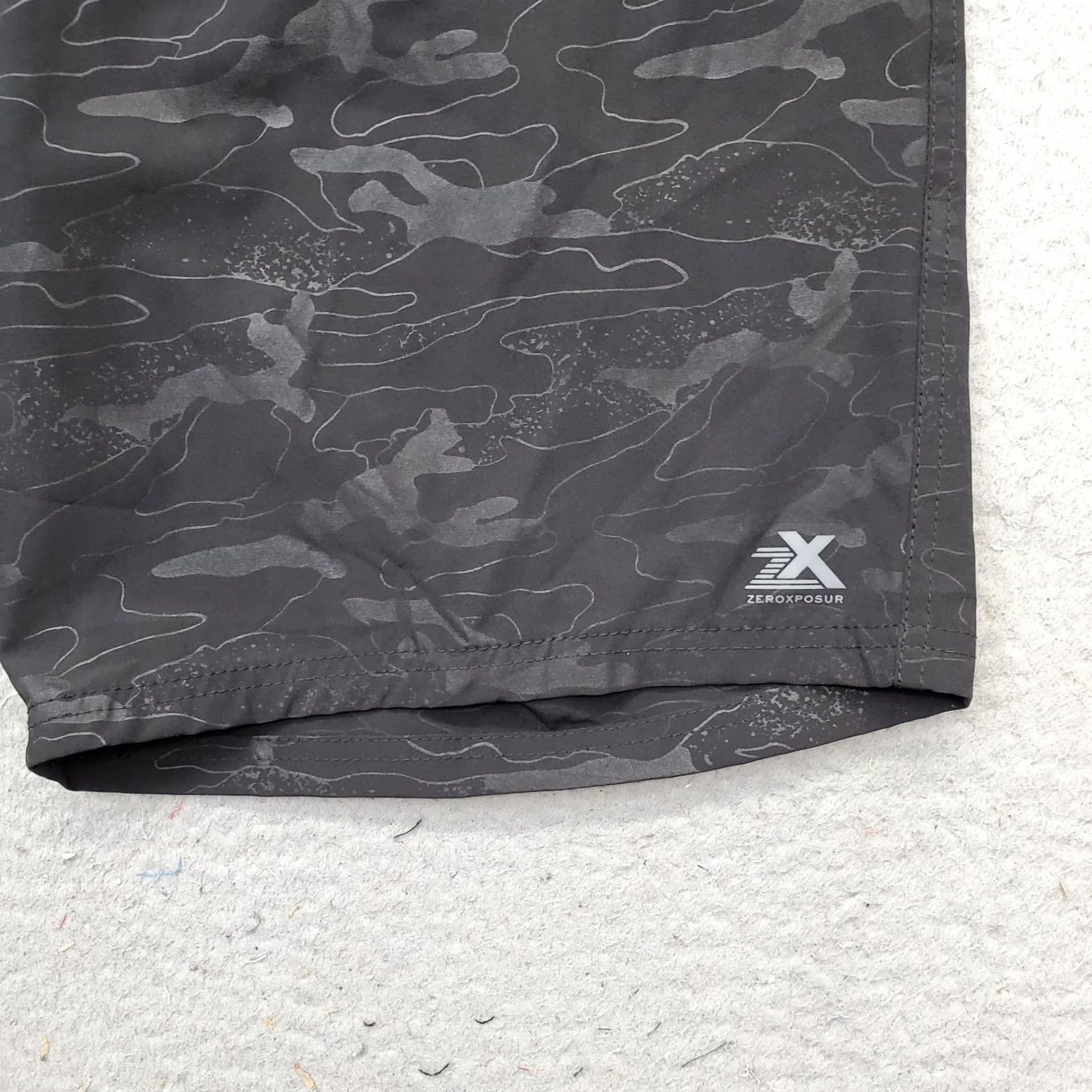 ZeroXposur Nike ZeroXposur Swimwear Shorts Mens 2XL Multi Camouflage Comfort UPF 50+ Stretch Waistband Trunks Mens Body of Water Outdoor Camouflage: 2XL Women? Size US 39 - 6 Thumbnail