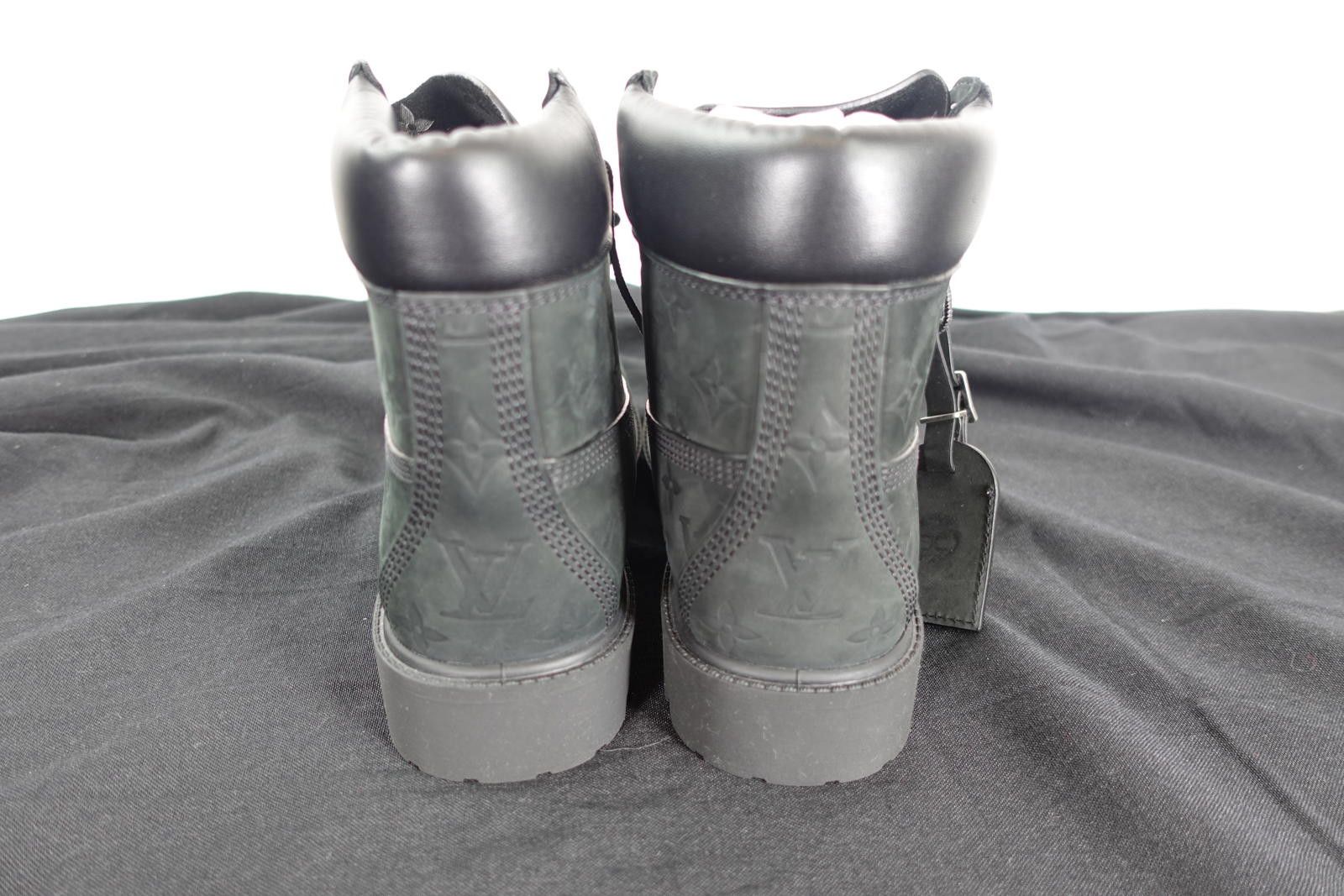 Louis Vuitton Louis Vuitton x Timberland 6 Inch Boot Size US 8 / EU 41 - 5 Thumbnail