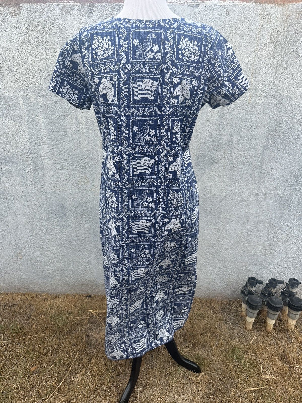 Reyn Spooner PreOwned Reyn Spooner Blue/White Hawaiian Dress Women's S Size S / US 4 / IT 40 - 2 Thumbnail