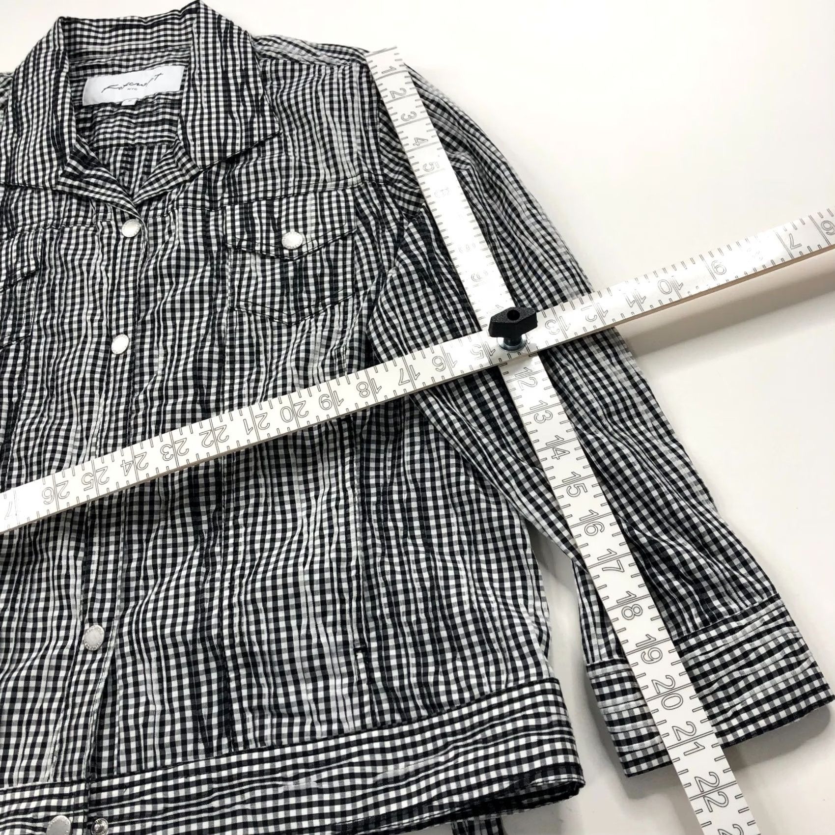 Vintage Foxcroft Button-Up Shirt Long Sleeve Check Textured Black MINT 16 Women, Regular Fit, All Seasons, Casual, Cotton Nylon Spandex, Classic Style Size XXL / US 16-18 / IT 52-54 - 4 Thumbnail