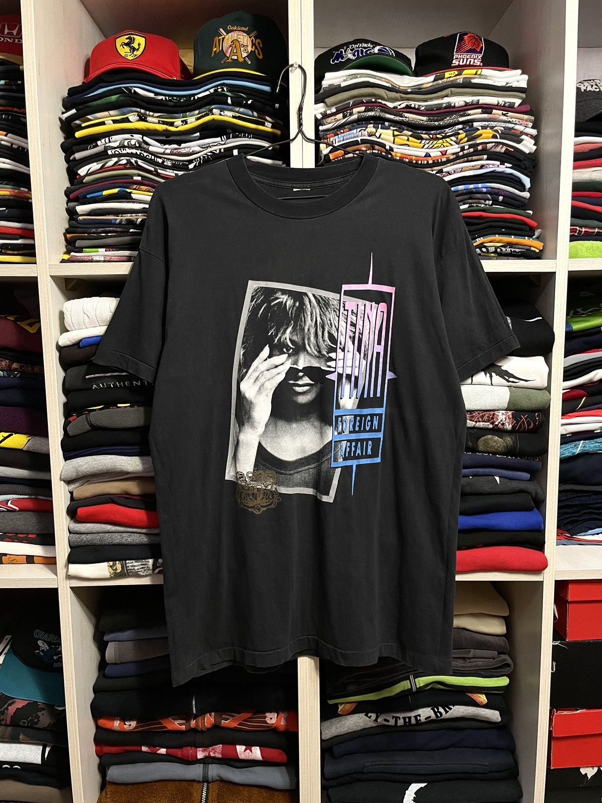 Band Tees Vintage 90s Tina Turner Foreign Affair World Tour T-Shirt Size US L / EU 52-54 / 3 - 1 Thumbnail