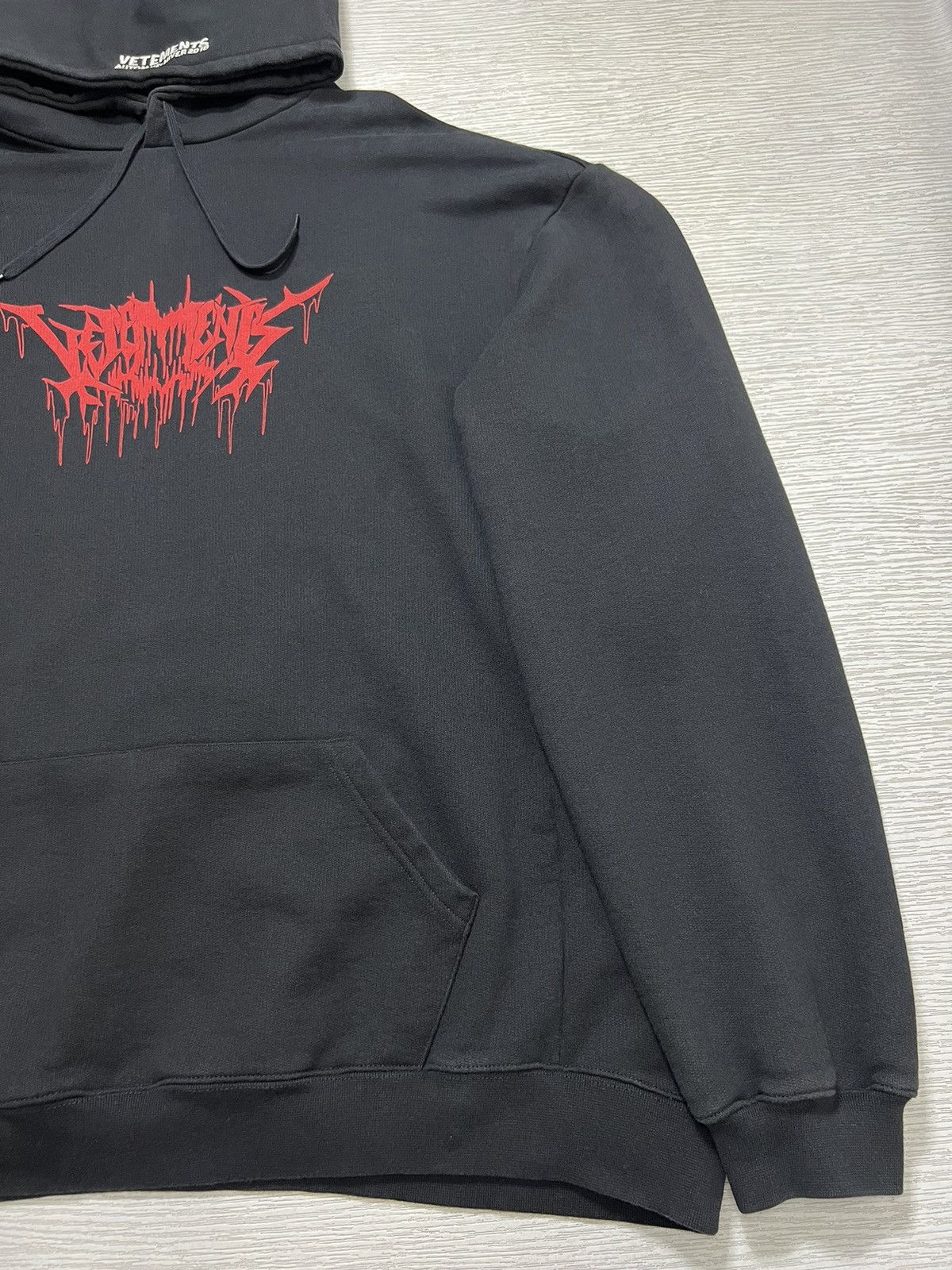 Vetements Vetements - F/W 18 - Metal Tour Hoodie Size US L / EU 52-54 / 3 - 6 Thumbnail