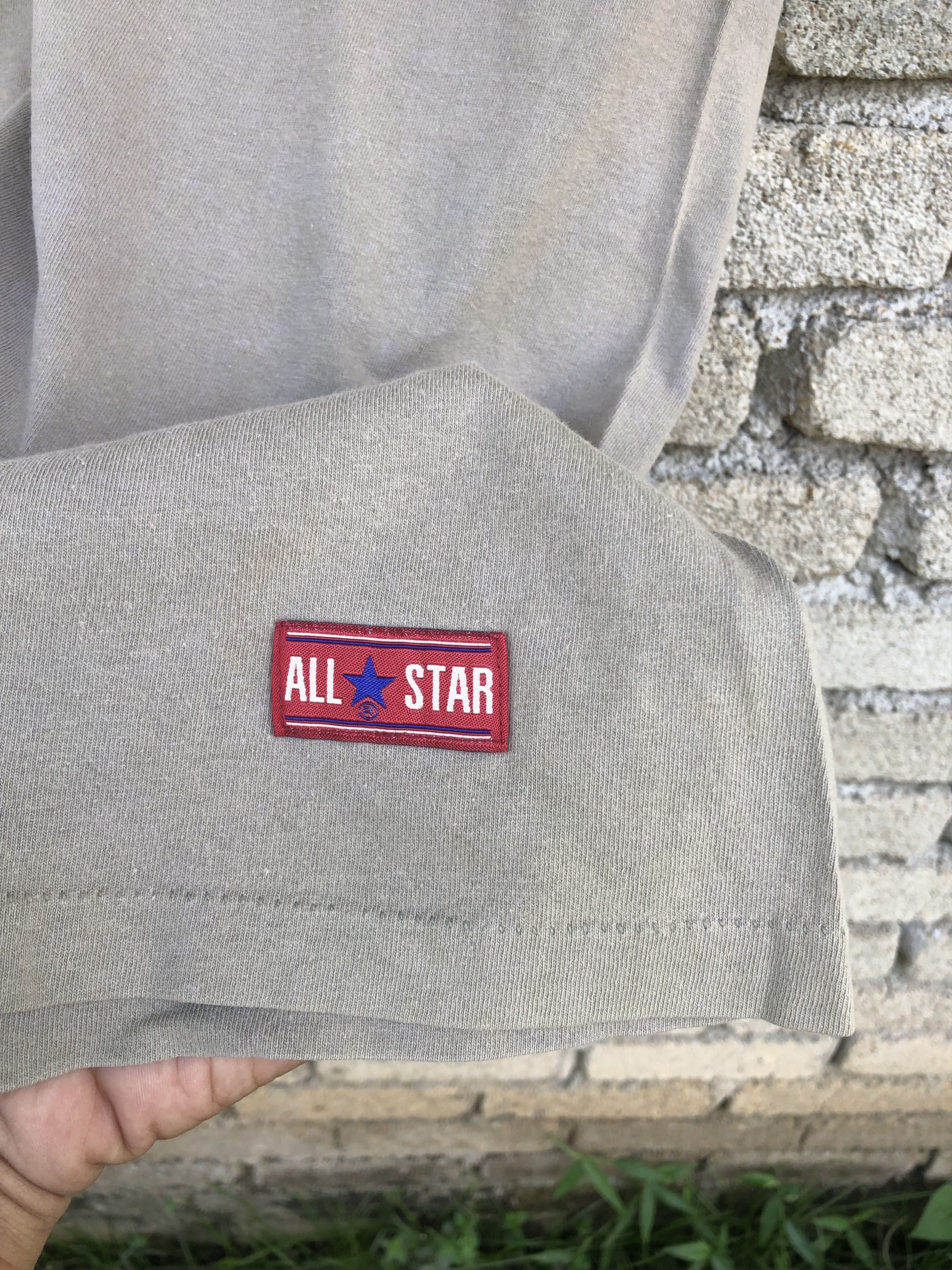 Vintage Vintage Converse Single Pocket USA Tshirt Size US L / EU 52-54 / 3 - 5 Thumbnail