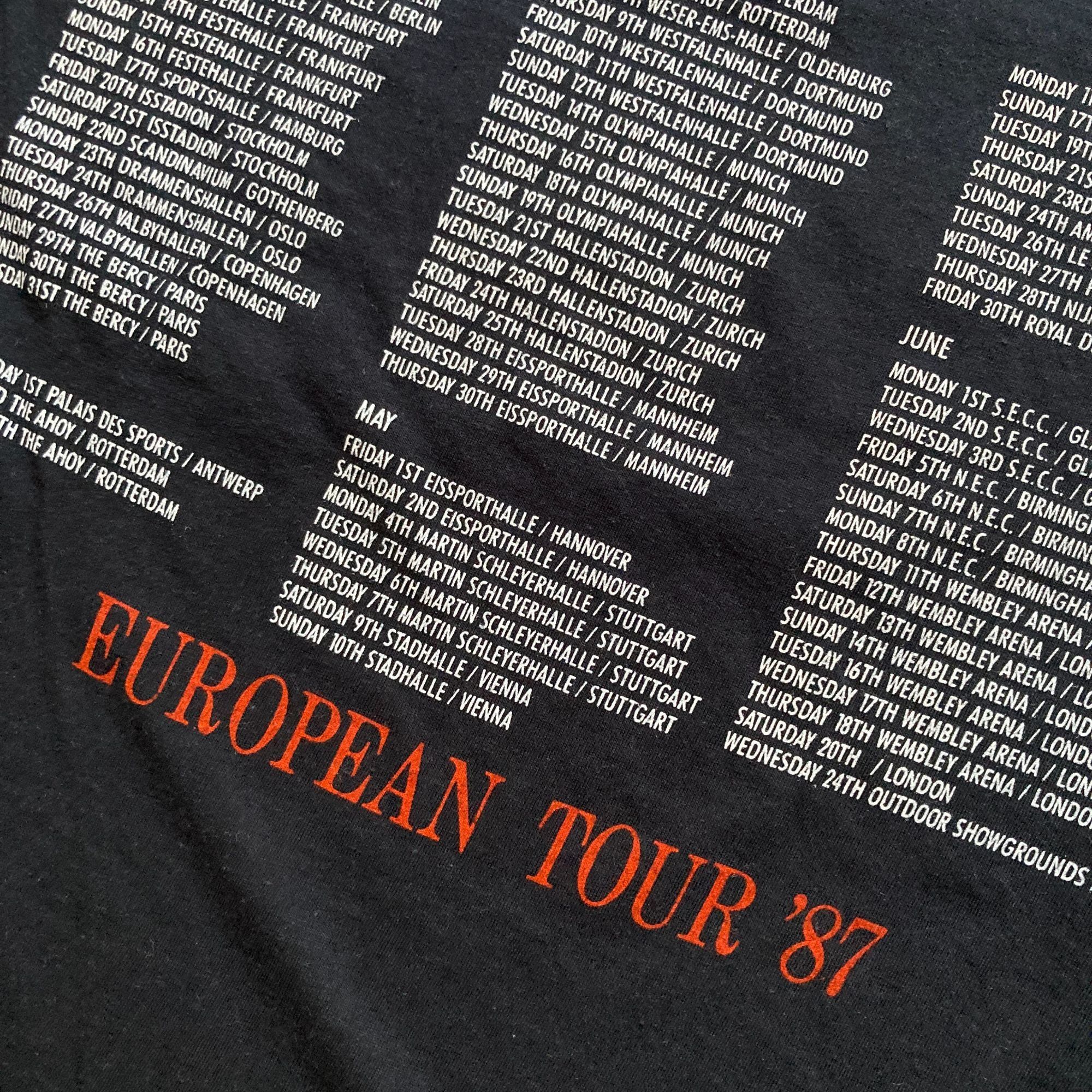 Other Tina Turner 1987 European Tour Black Graphic T-Shirt L Made Size US M / EU 48-50 / 2 - 5 Thumbnail