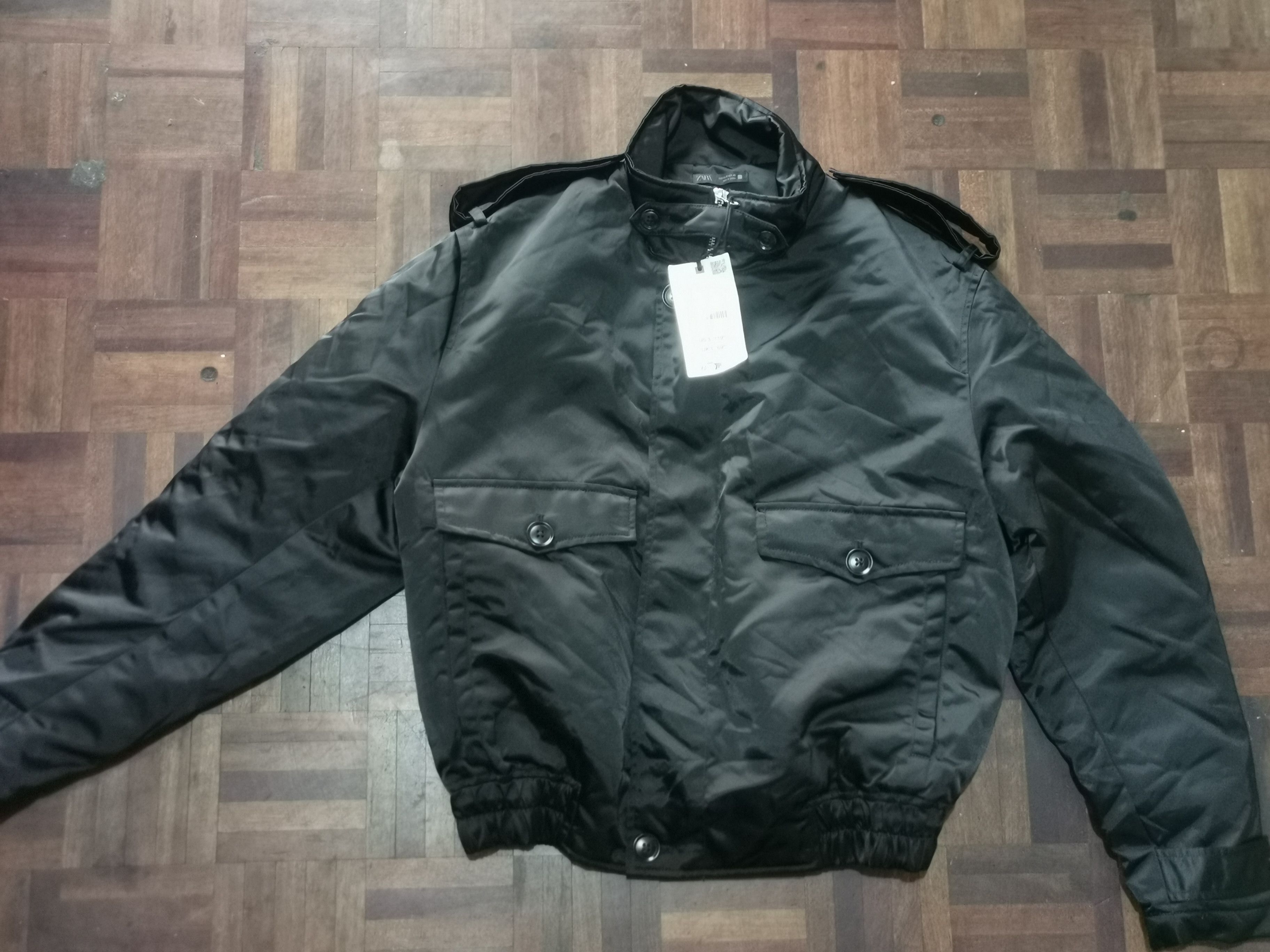 Zara Zara croped fit bomber jacket black Size US M / EU 48-50 / 2 - 6 Thumbnail