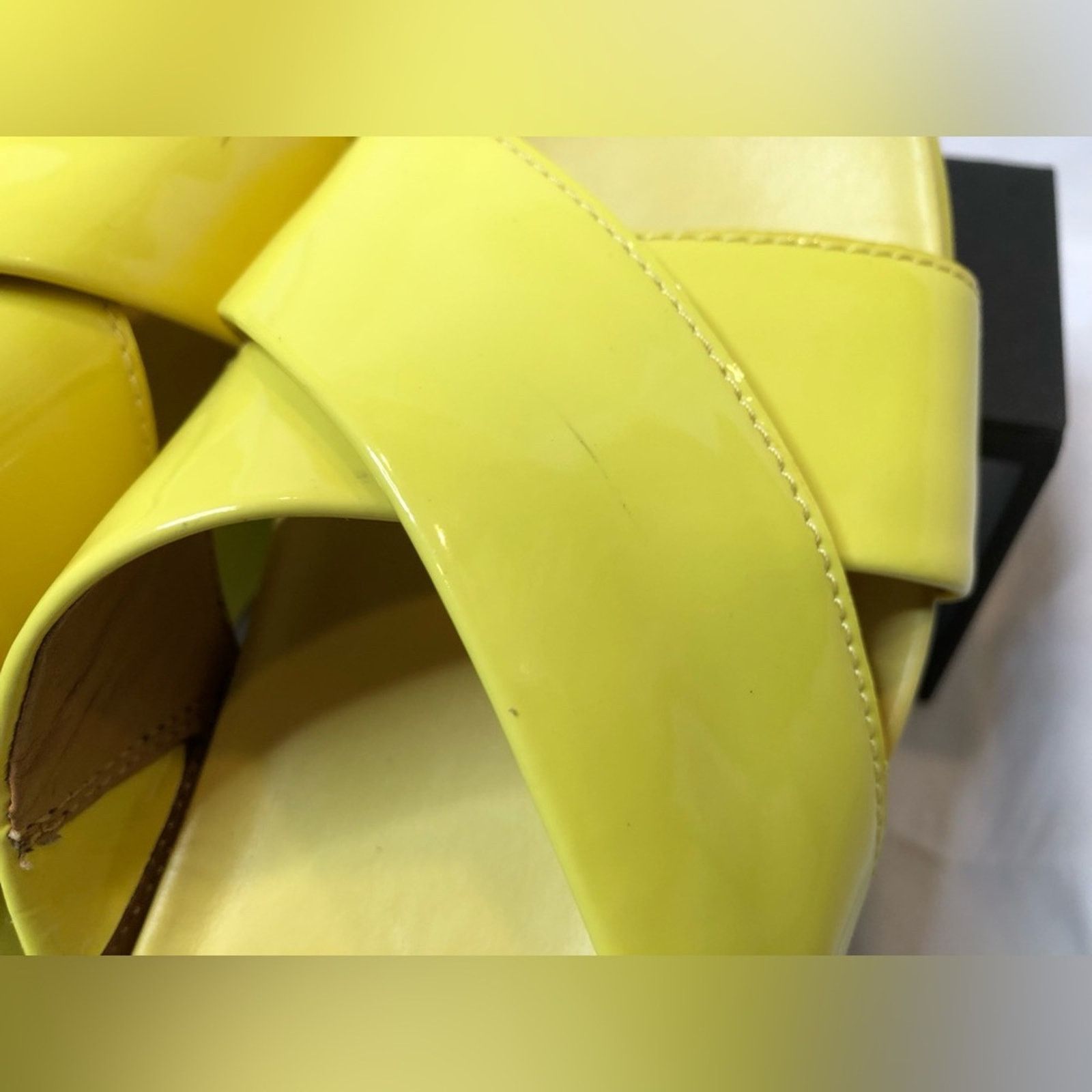Ugg UGG Emily Patented Leather Yellow Platform Sandal— Size 6 Size US 6 / IT 36 - 7 Thumbnail