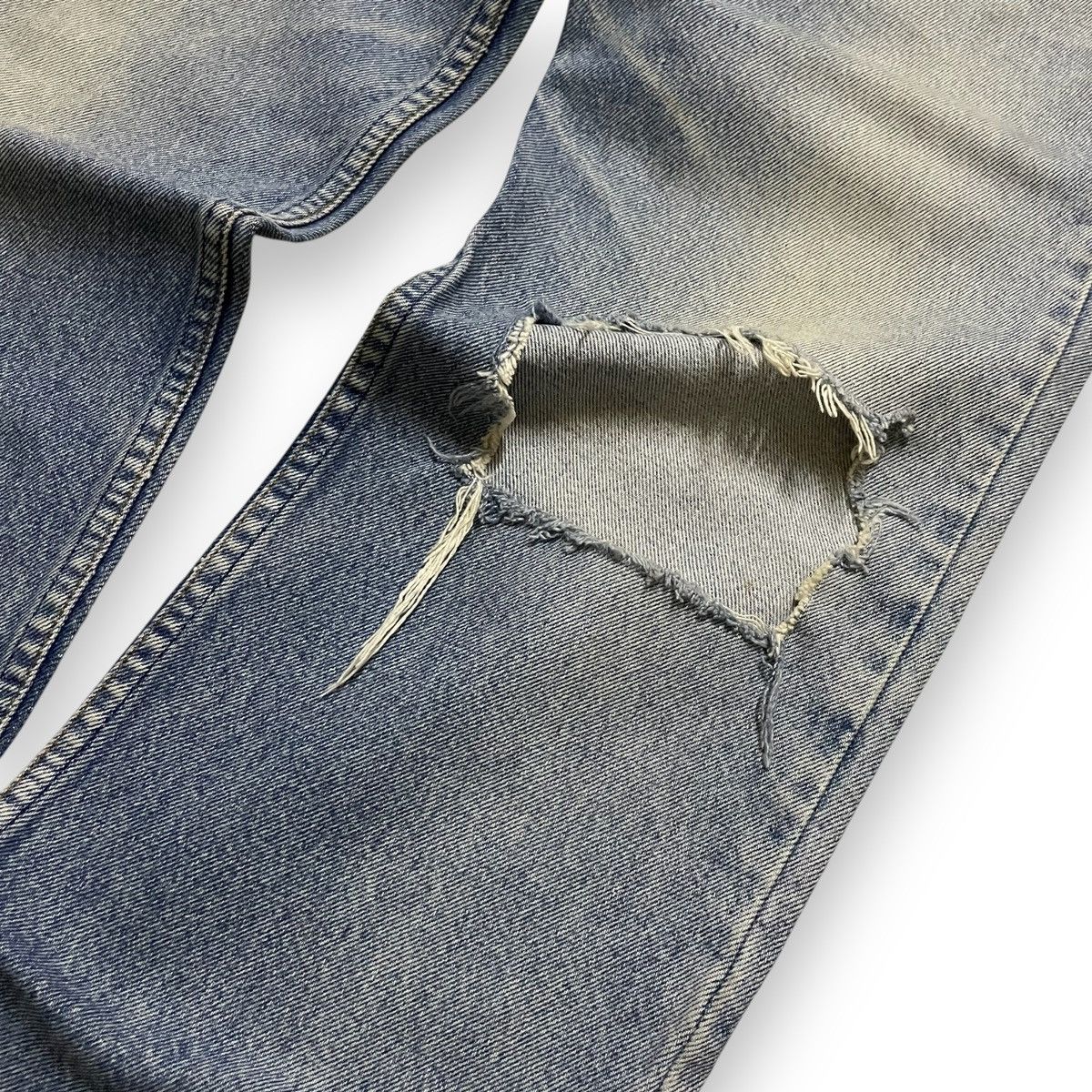 Levi's ORIGINAL BLUE DENIM LEVIS 505 LOOSE CUTTING (30×35) Size US 30 / EU 46 - 4 Thumbnail
